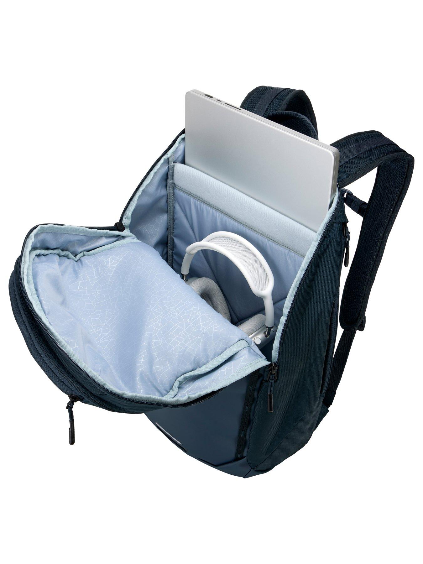 Image 3 of 6 of THULE Thule Chasm Backpack 26L - Darkest Blue