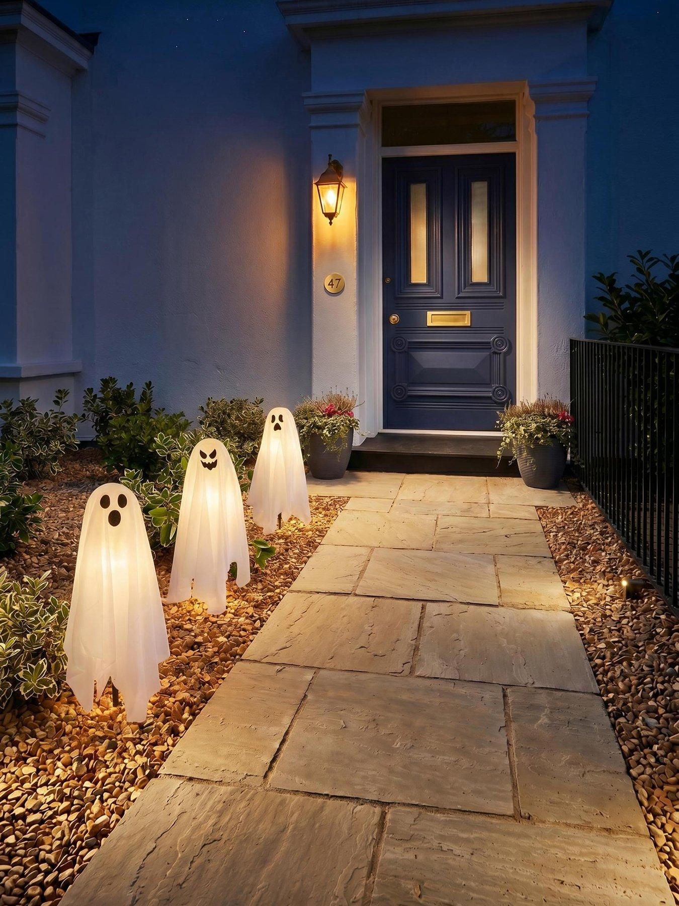 Smart Halloween 3 Ghost Stake Light Outdoor Halloween Decorations