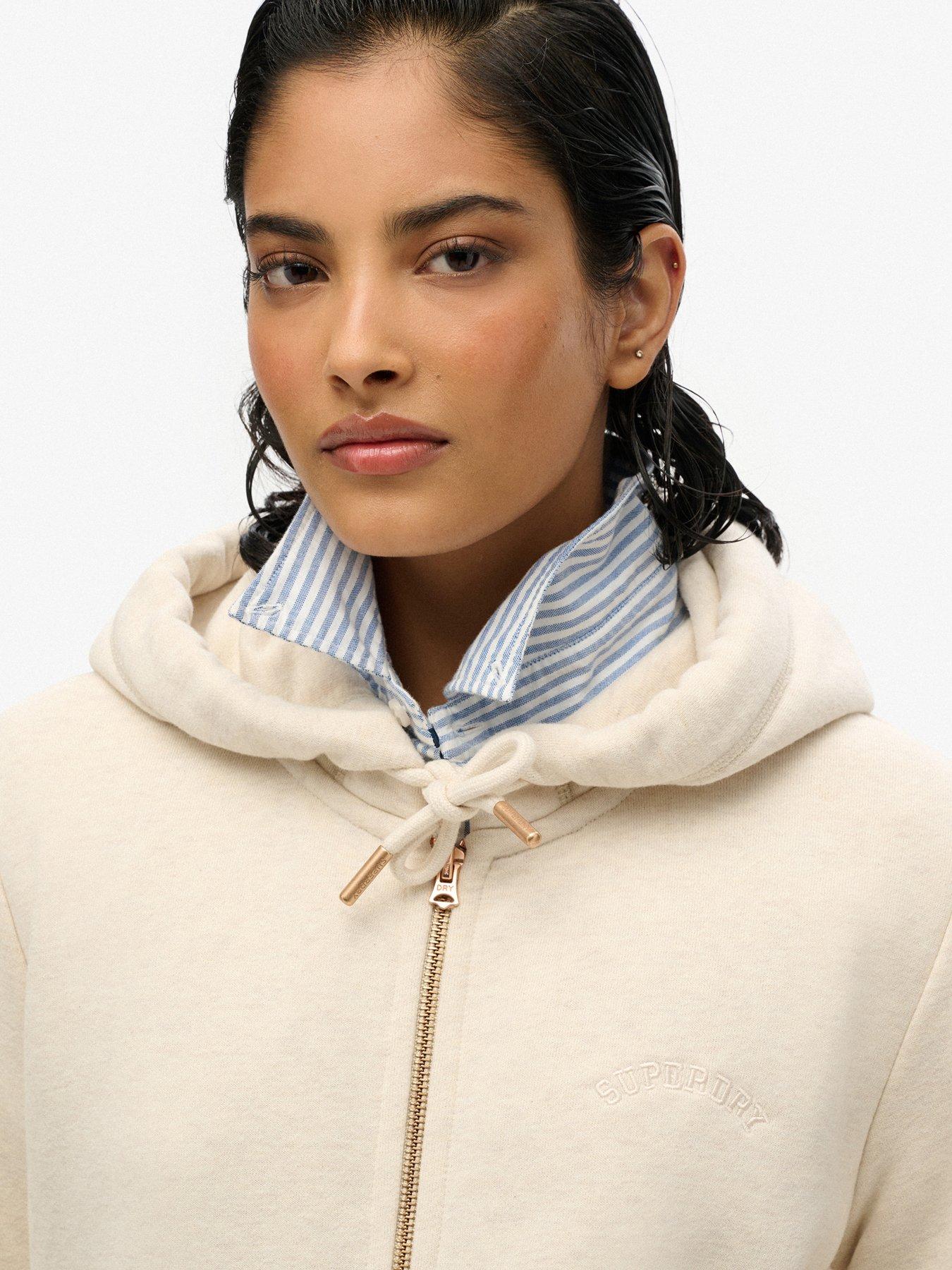 Image 4 of 5 of Superdry Essential Logo Ziphood Hb