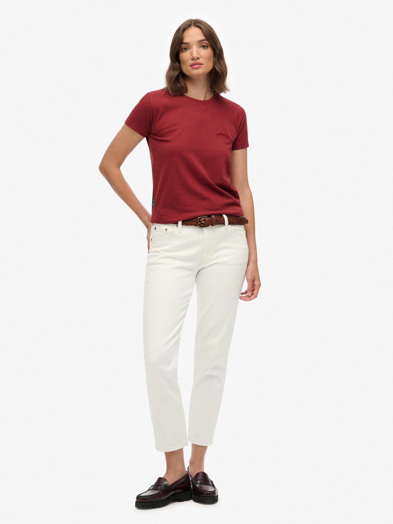 Image 3 of 6 of Superdry Essential Logo Fitted T-Shirt - Red