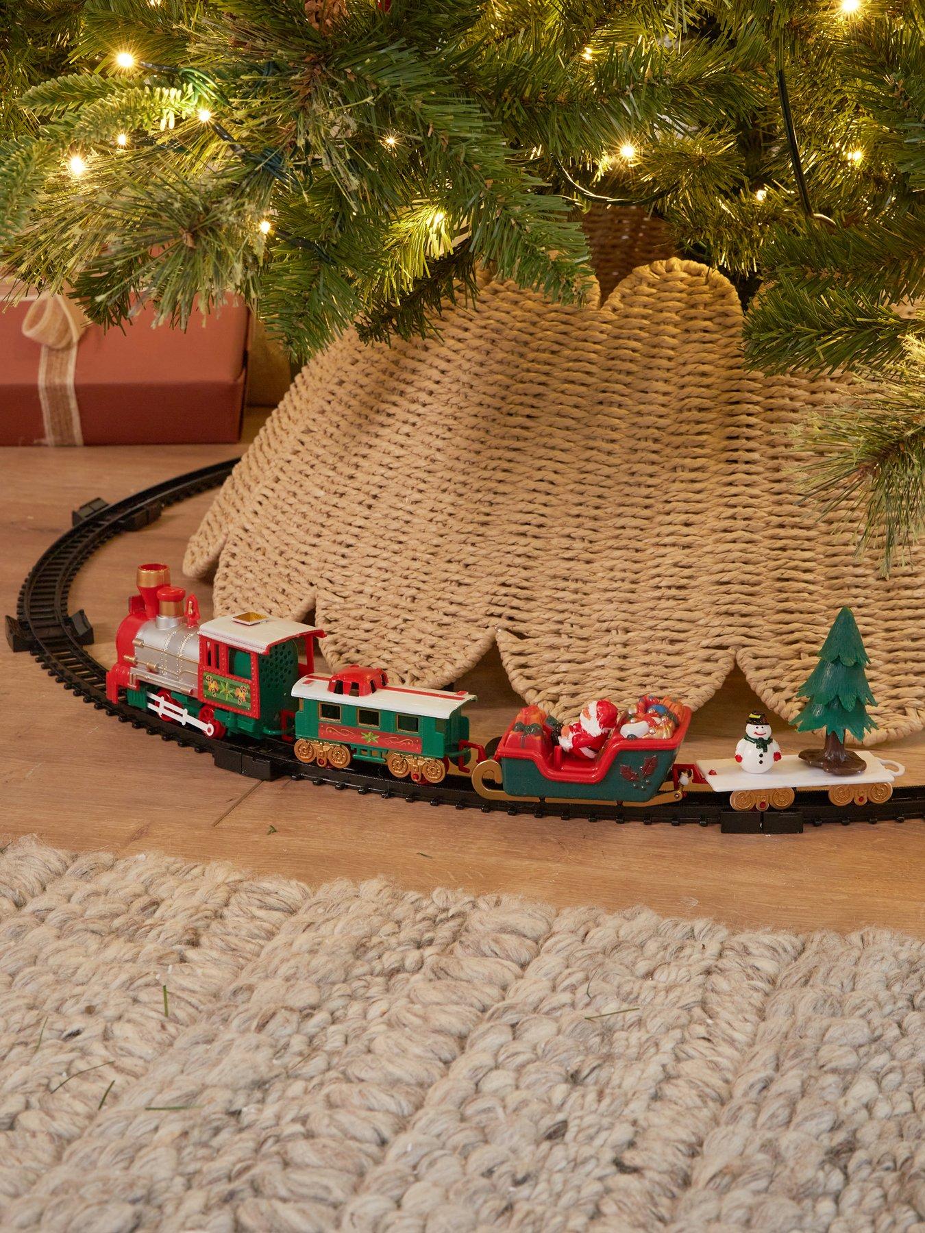 Three Kings Christmas Tree Train Set