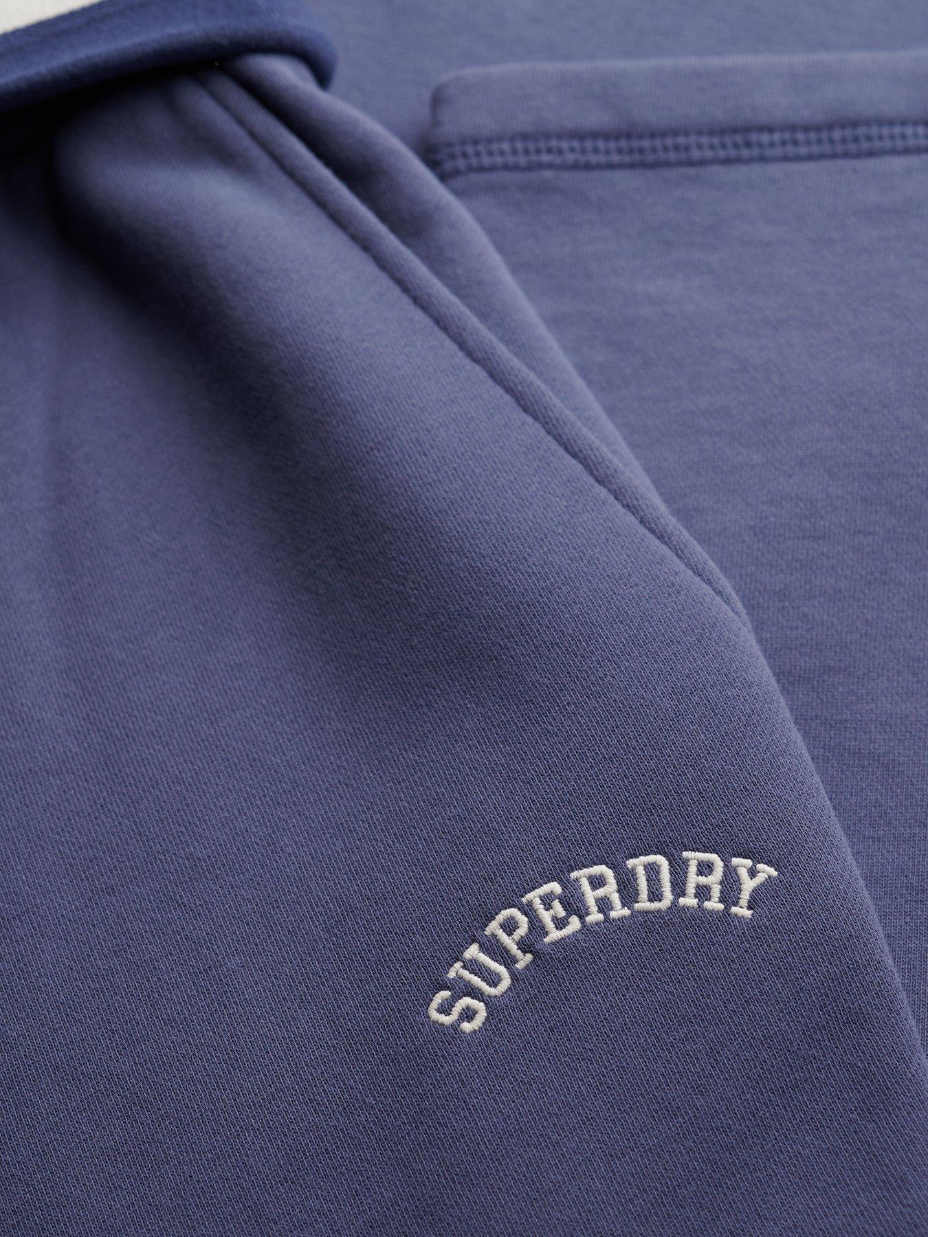 Image 7 of 7 of Superdry Essential Logo Flare Joggers - Navy