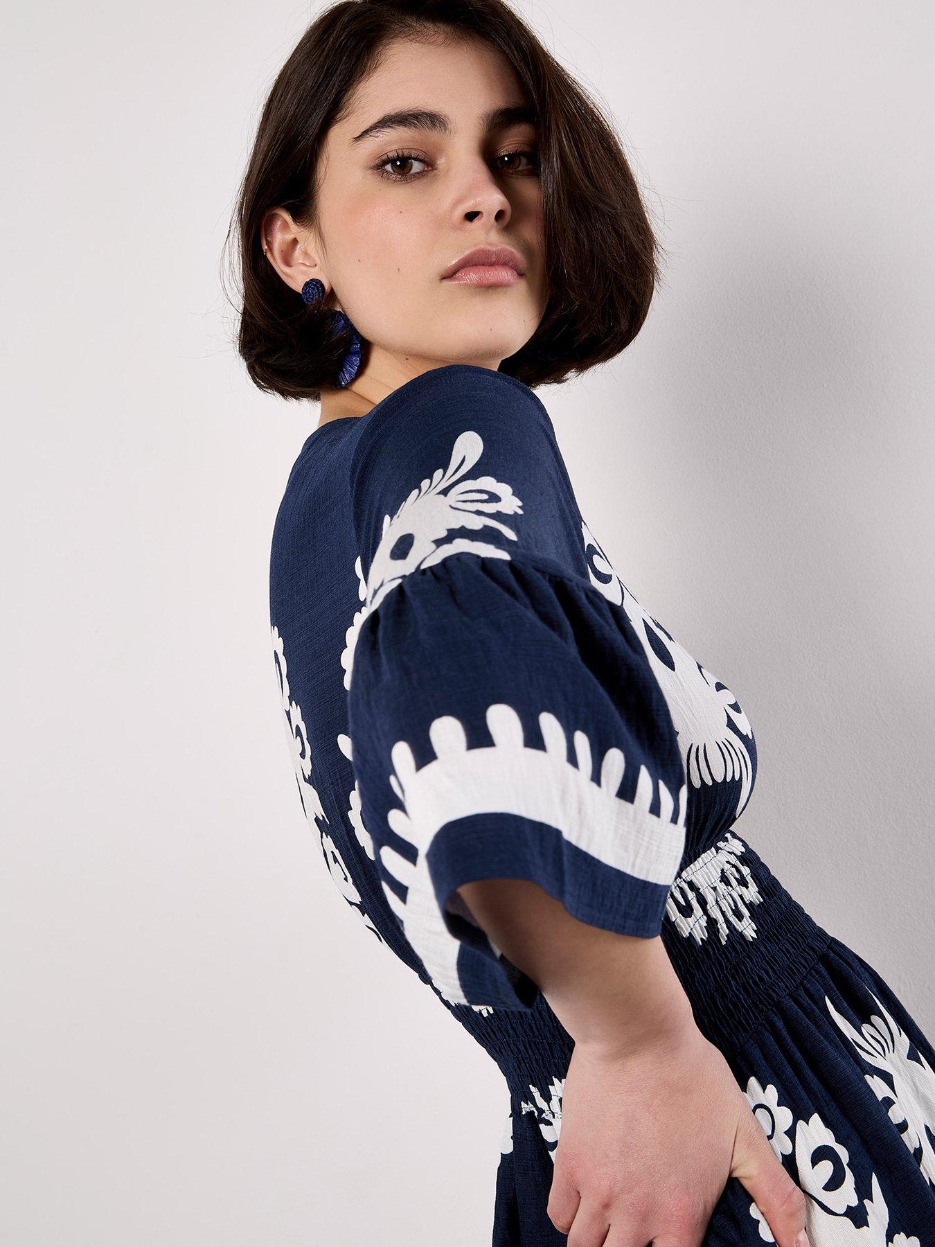 Image 4 of 5 of Apricot Floral Baroque Smock Border Drs