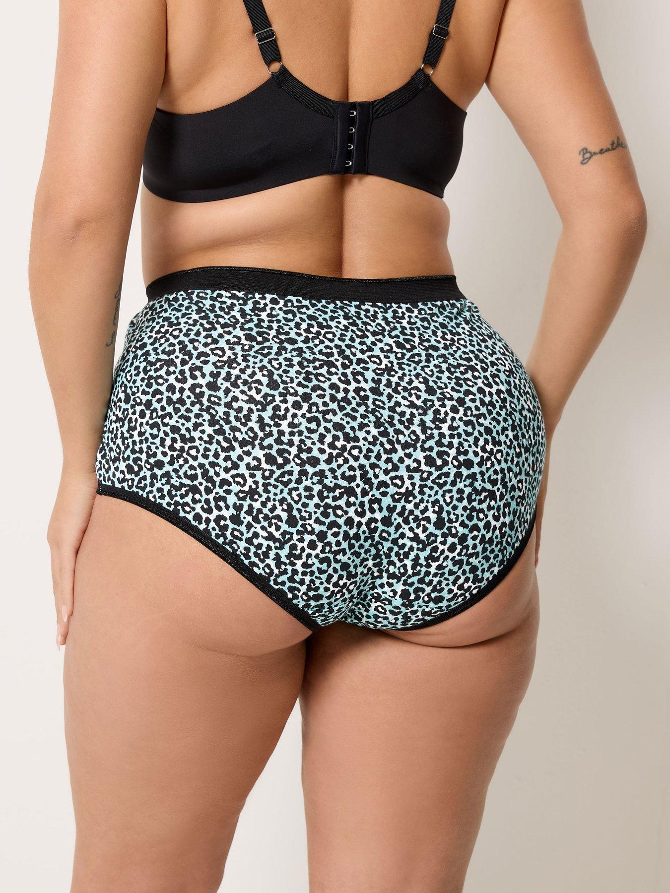 Image 2 of 5 of Yours Curve 5 Pack Animal Star Print Full Briefs - Multi