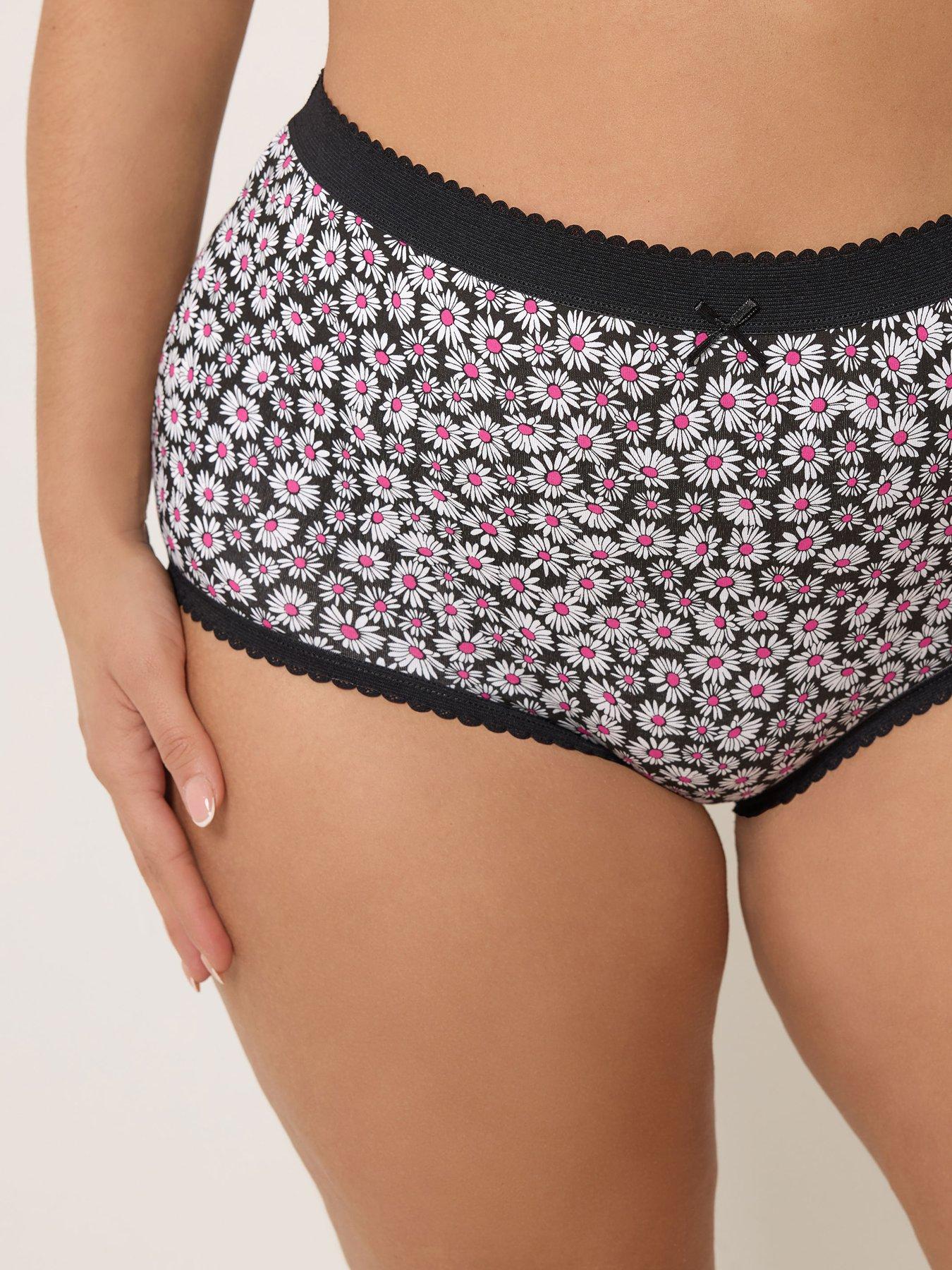 Image 4 of 5 of Yours Curve 5 Pack Daisy Print Full Briefs