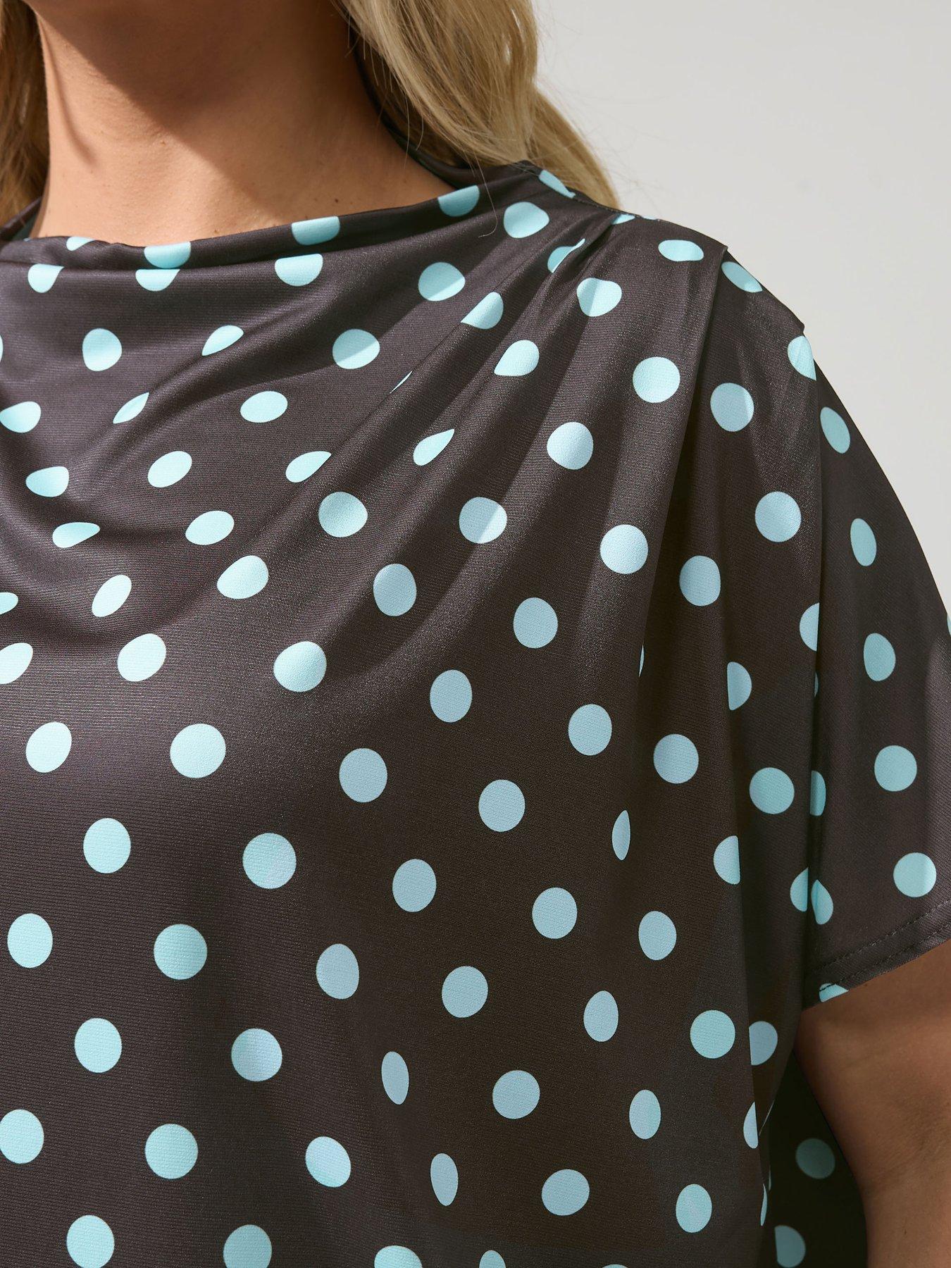 Image 4 of 5 of Yours Curve Polkadot Pleat Shoulder Top - Chocolate