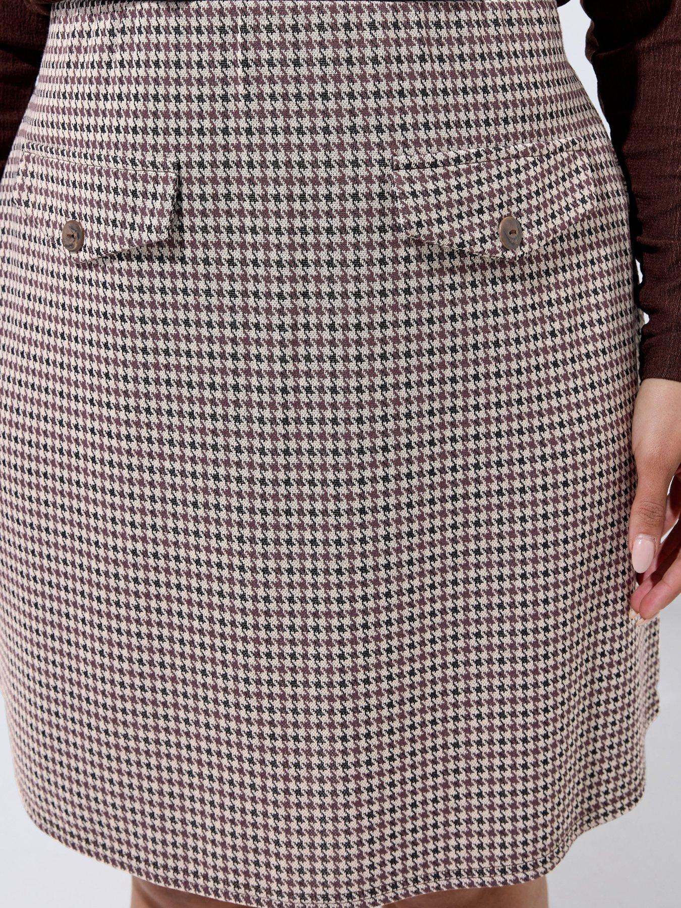 Image 4 of 5 of Yours Curve Mini Skirt