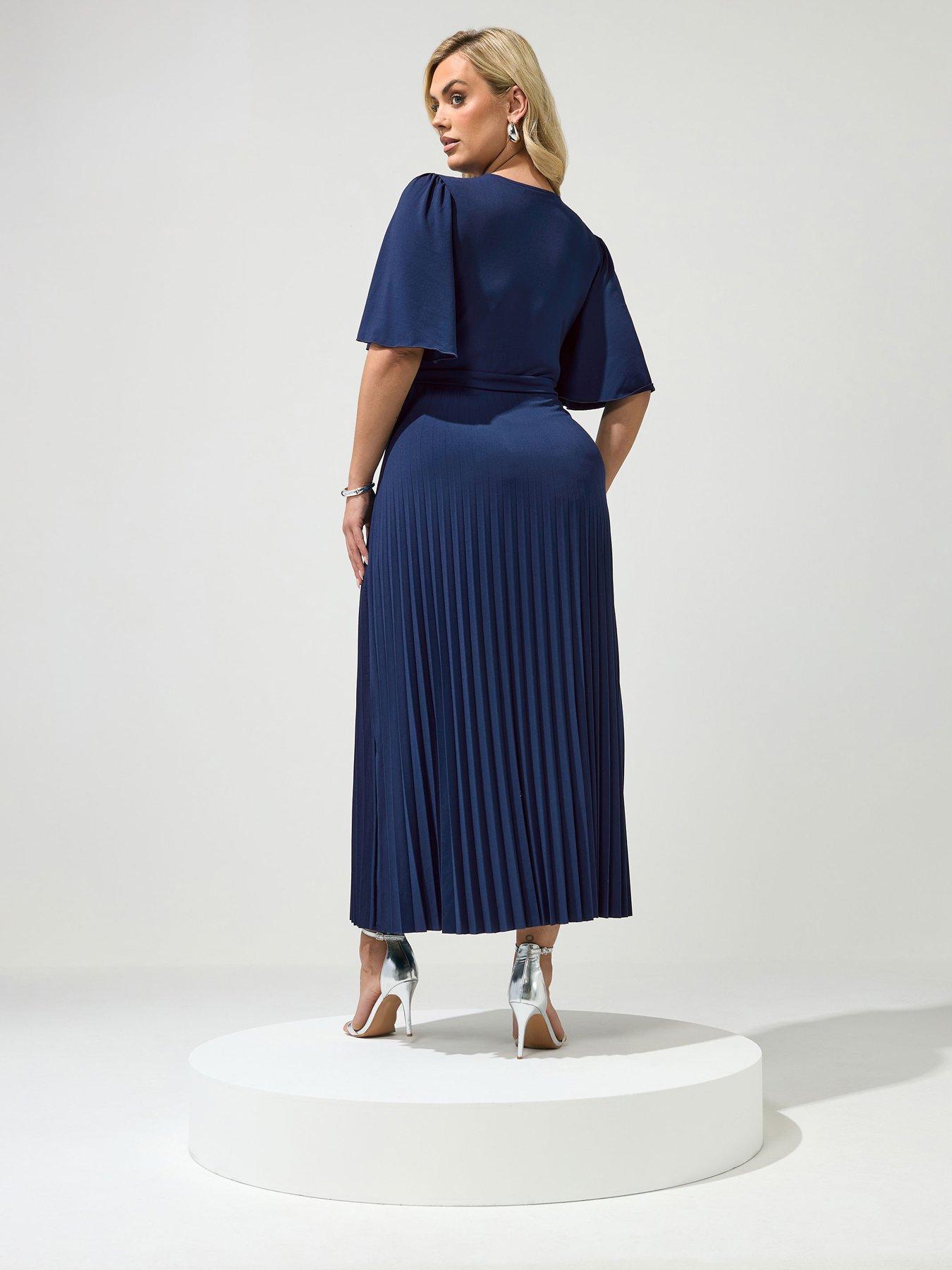 Image 2 of 4 of Yours Curve Knot Detail Angel Sleeve Maxi Dress
