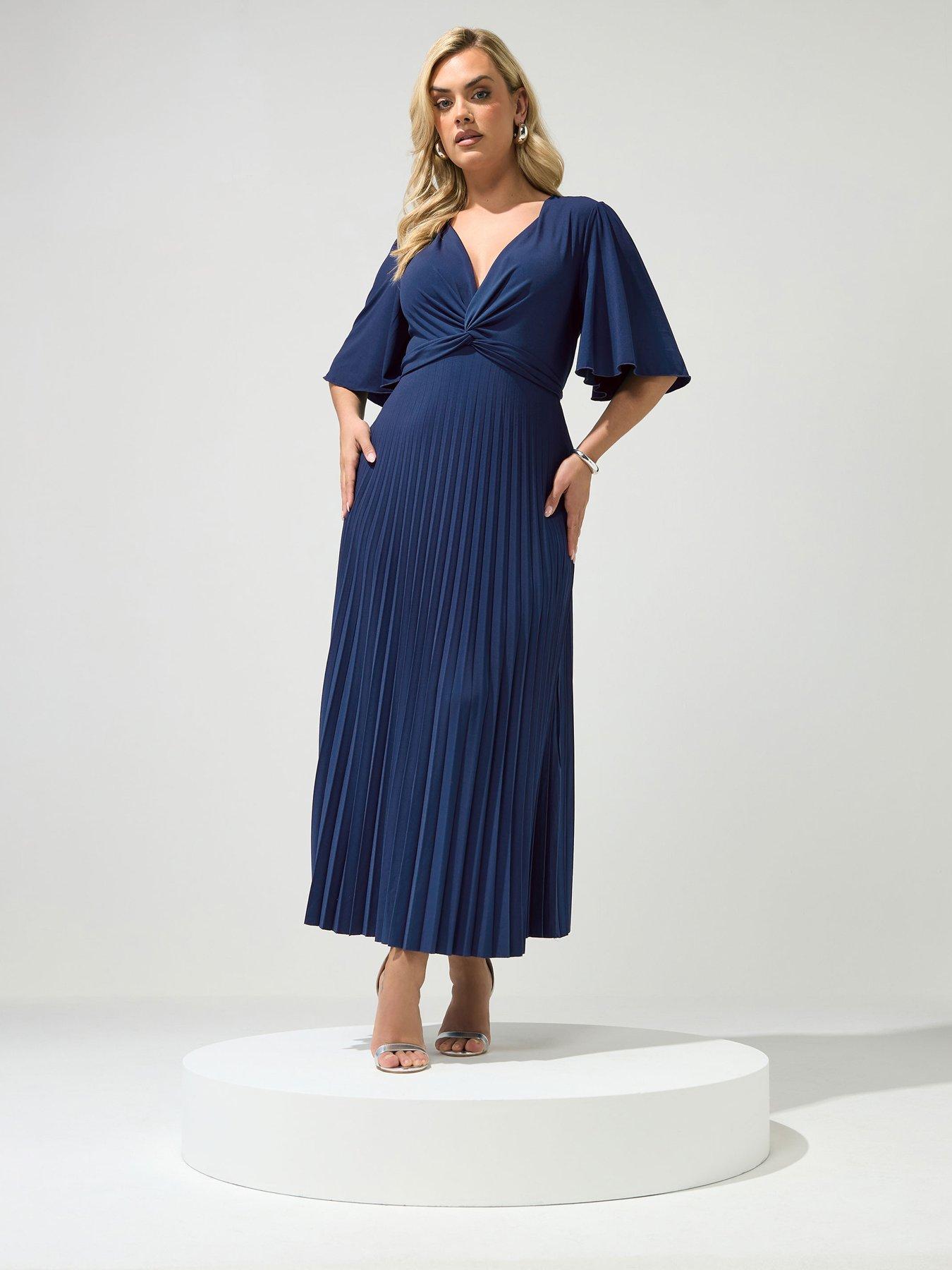 Image 3 of 4 of Yours Curve Knot Detail Angel Sleeve Maxi Dress