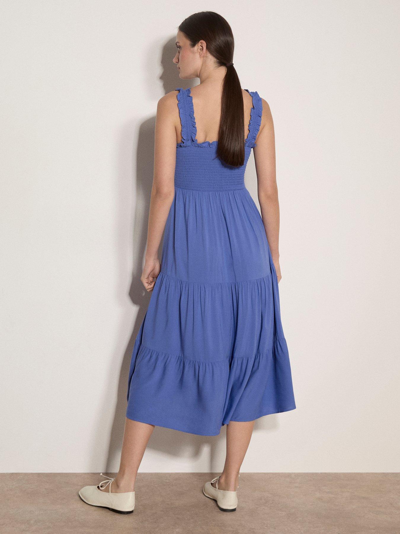 Image 2 of 4 of Apricot Slub Visc Smock Tiered Midi Drss