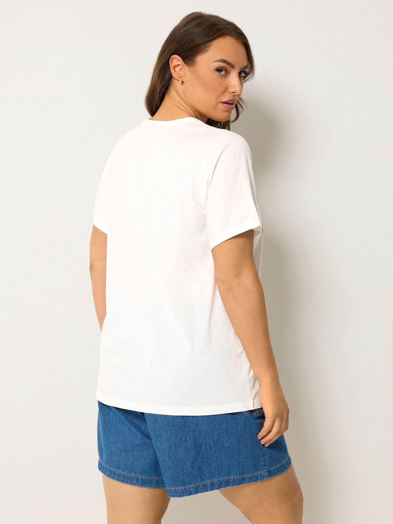 Image 2 of 5 of Yours Curve Embroidered Placement T-Shirt - Cream