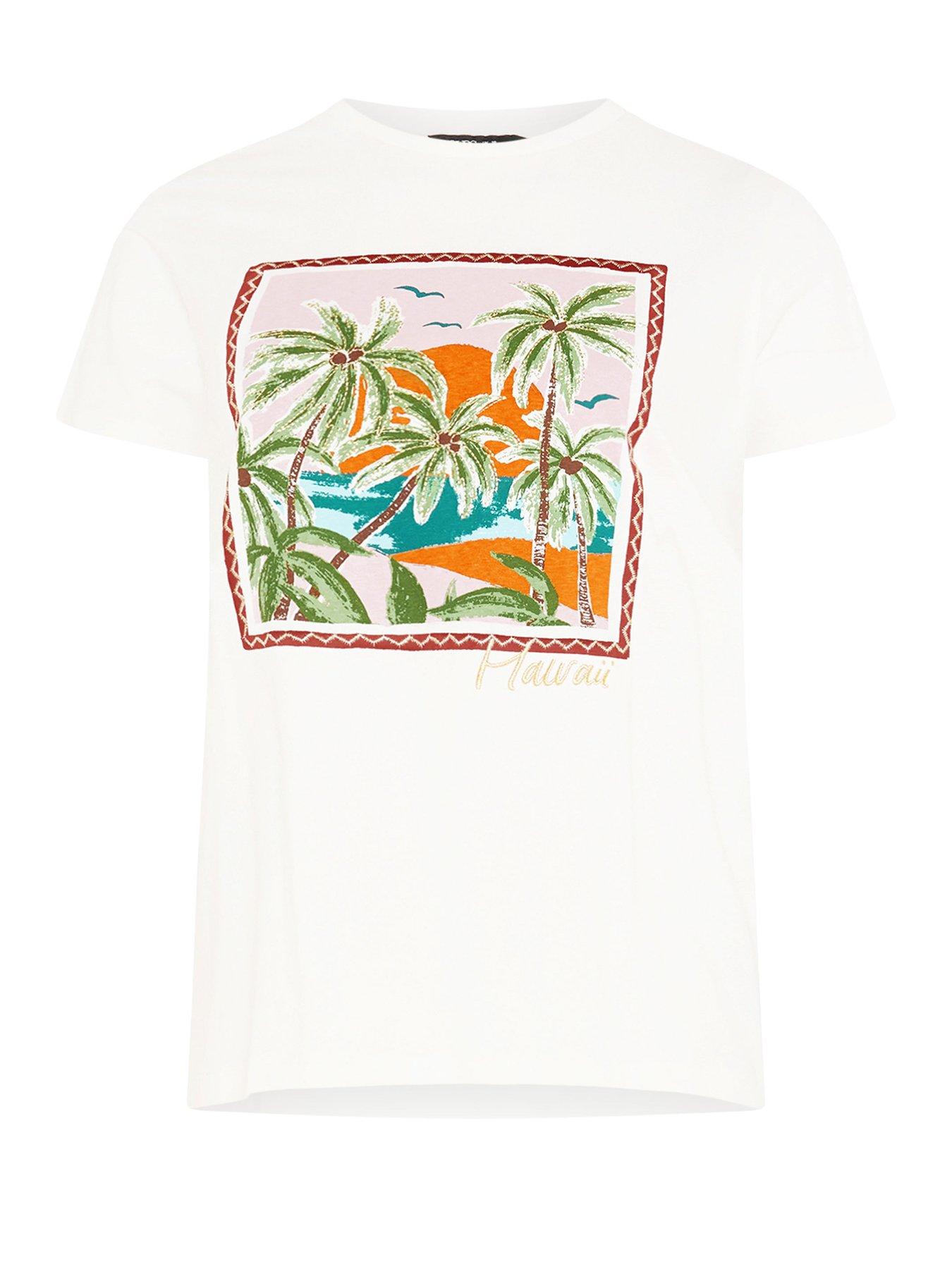Image 5 of 5 of Yours Curve Embroidered Placement T-Shirt - Cream