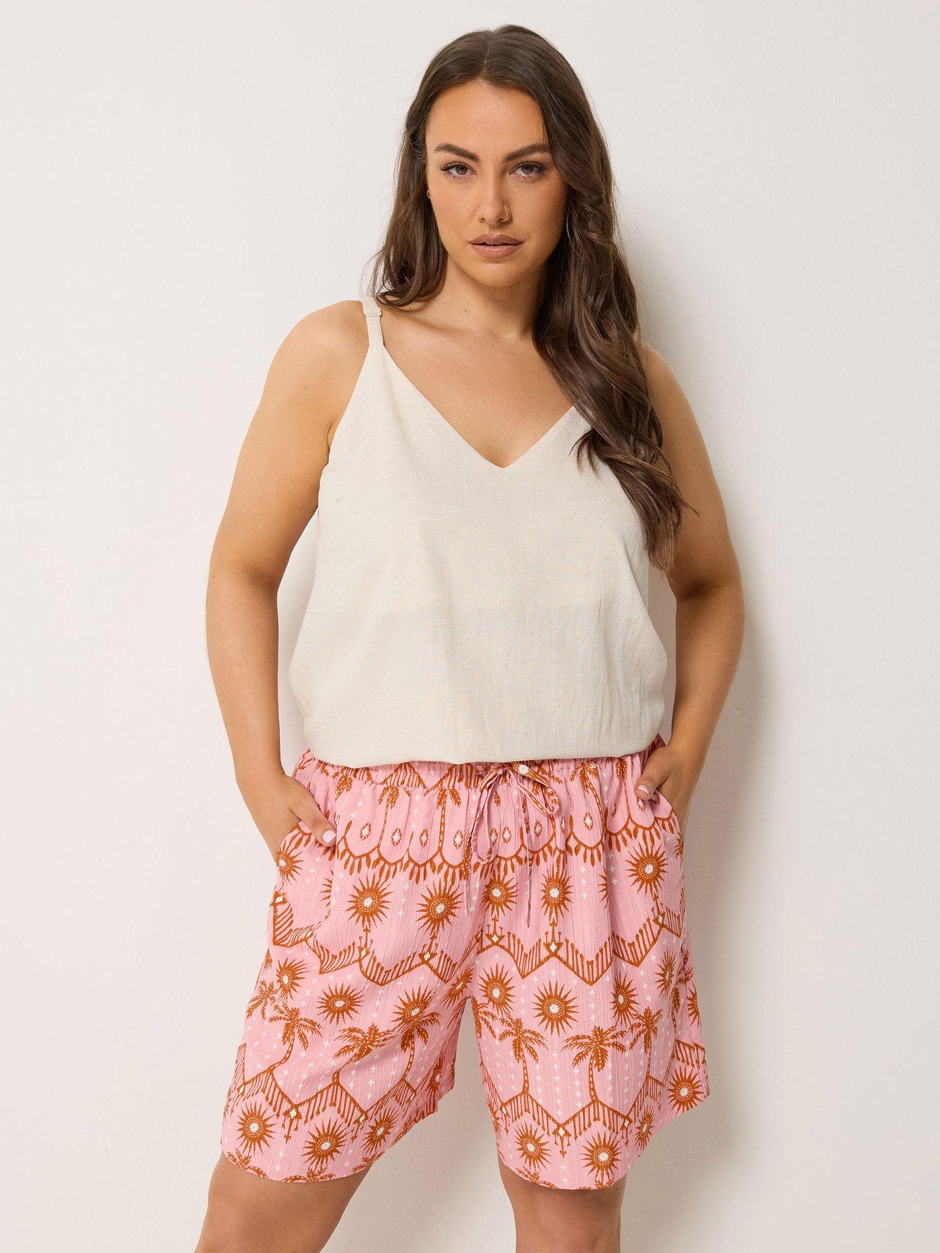 Image 1 of 5 of Yours Curve Palm Print Woven Short