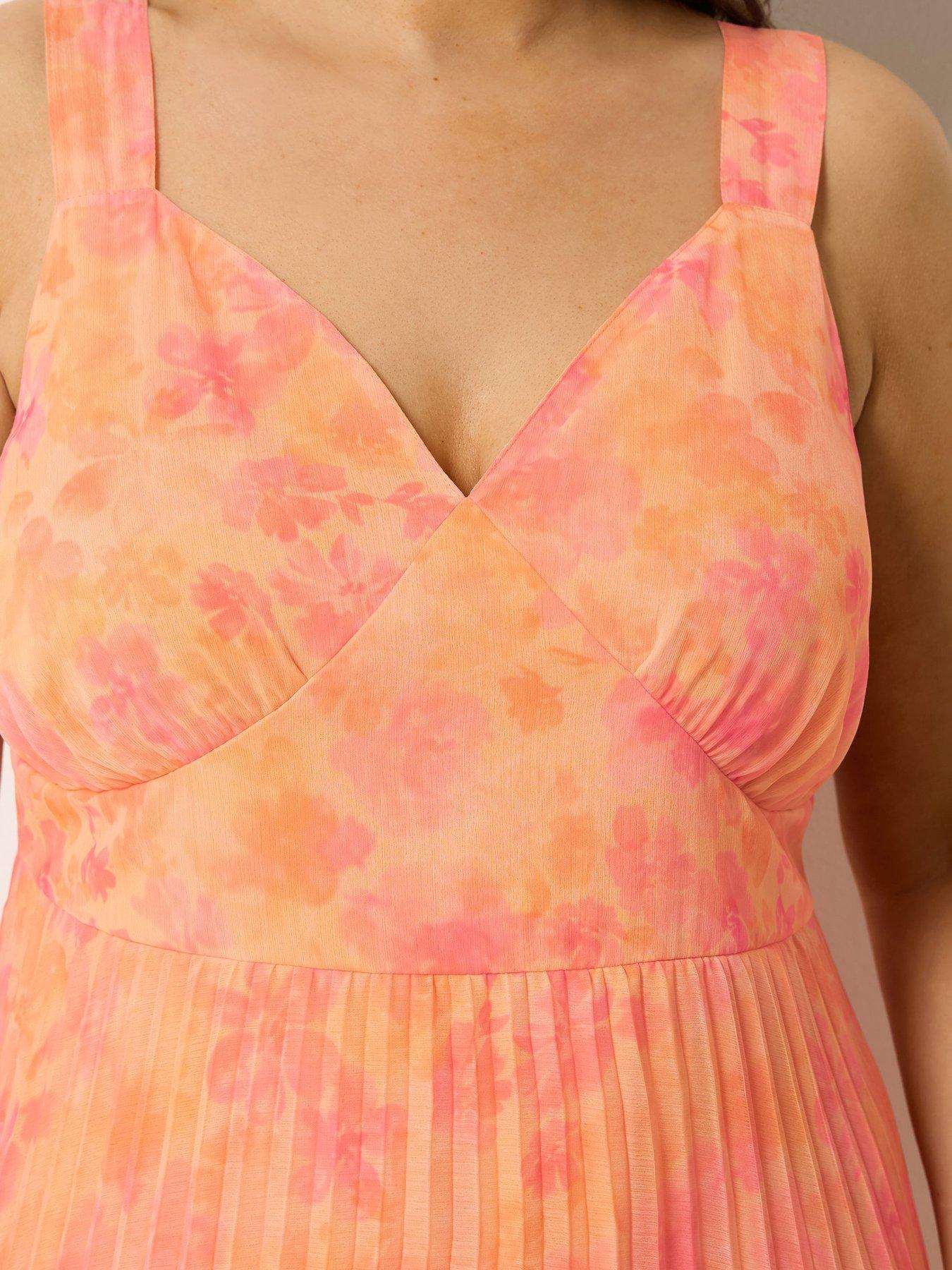 Image 4 of 5 of Yours Curve Pleated Chiffon Dress
