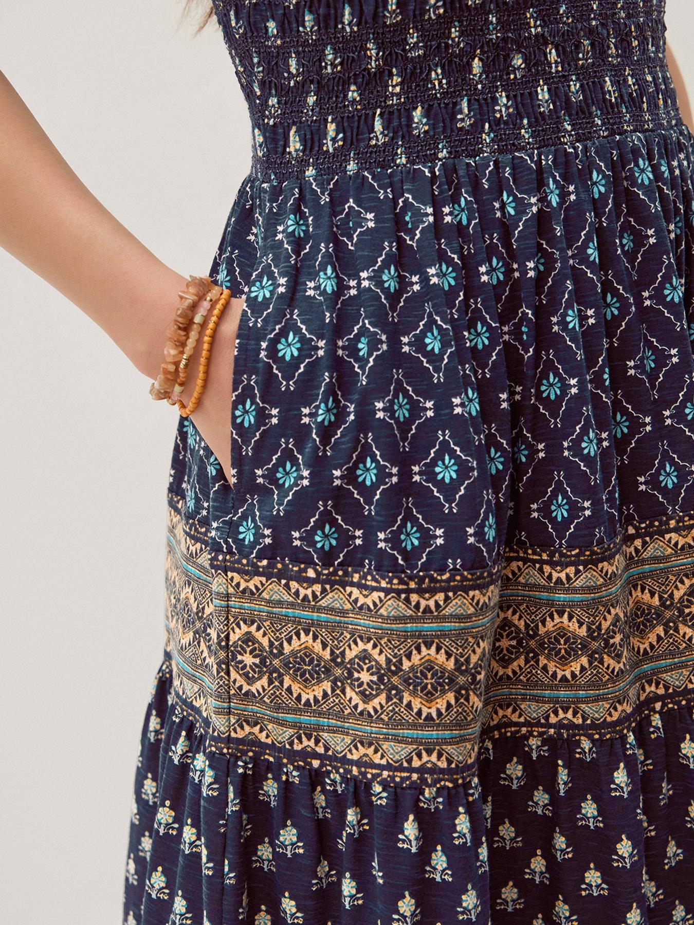 Image 4 of 5 of Monsoon Amaya Jersey Maxi Dress