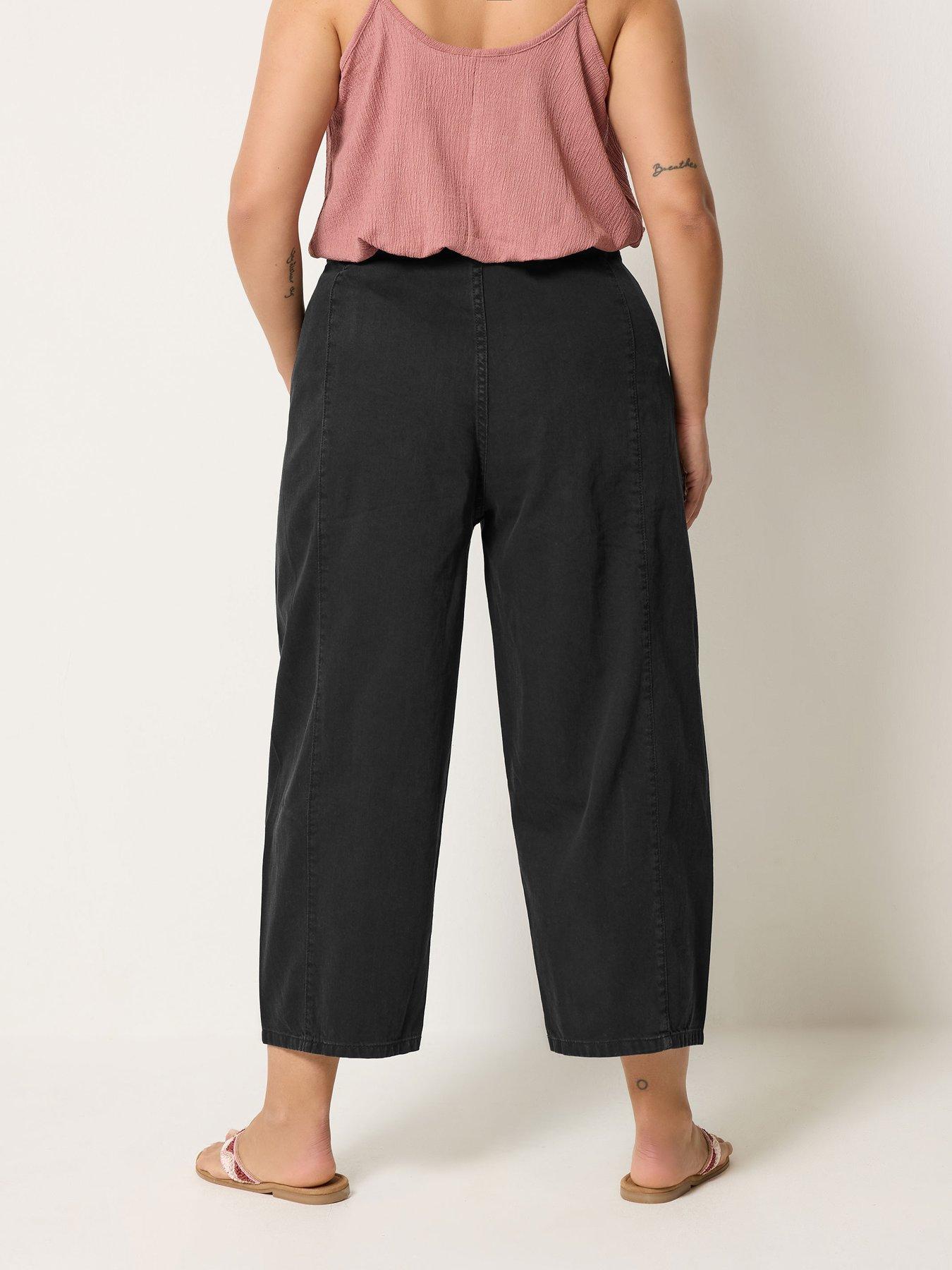 Image 2 of 4 of Yours Curve Barrel Leg Crop Trouser - Black
