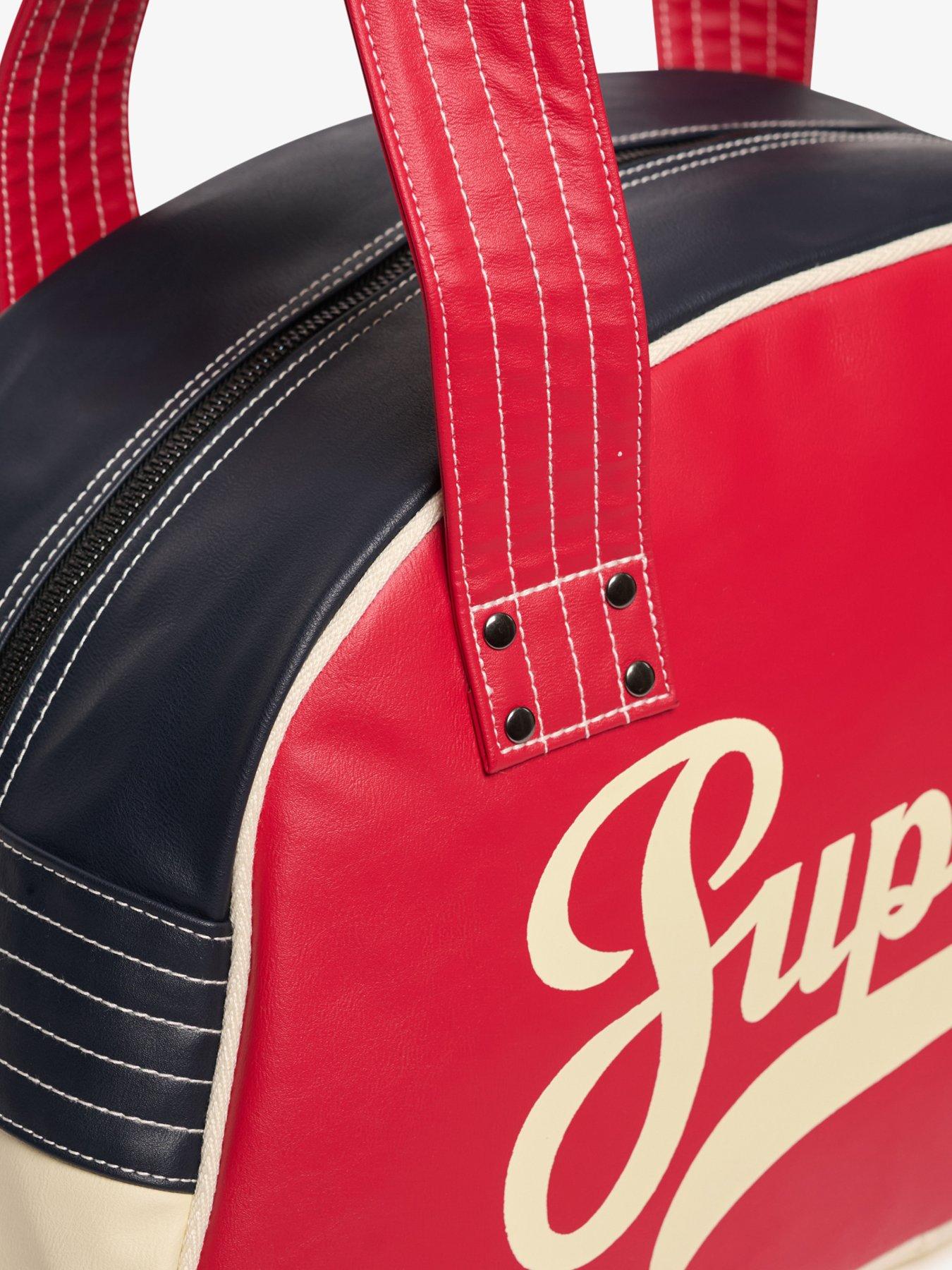 Image 4 of 7 of Superdry Retro Alumni Bowling Bag