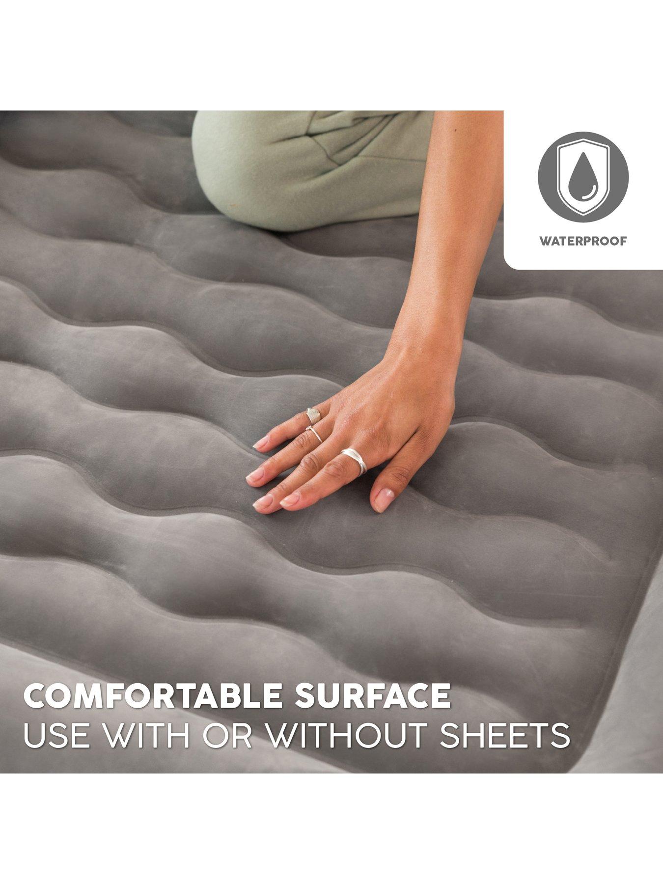 Image 6 of 7 of Bestway TriTech Single Size Airbed with Built-In Pump