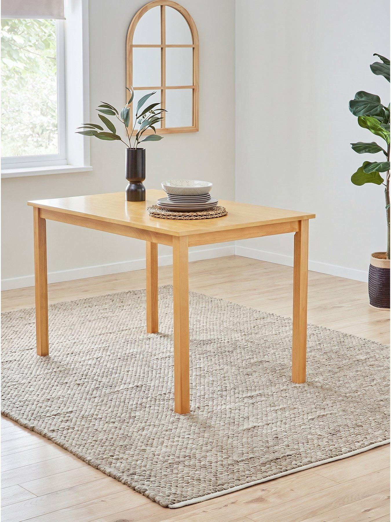 The Very Collection Primo Oak 120cm Dining Table