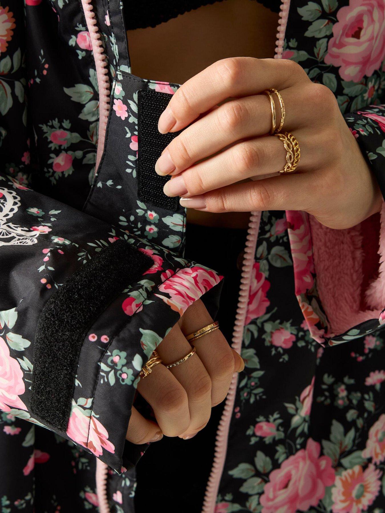  image of regatta-ladies-cath-kidston-changing-robe-black-hackney-rose