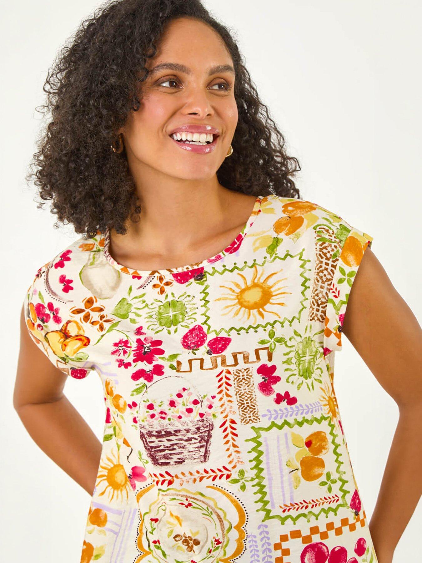 Image 3 of 5 of Roman Fruit Print Shell Top