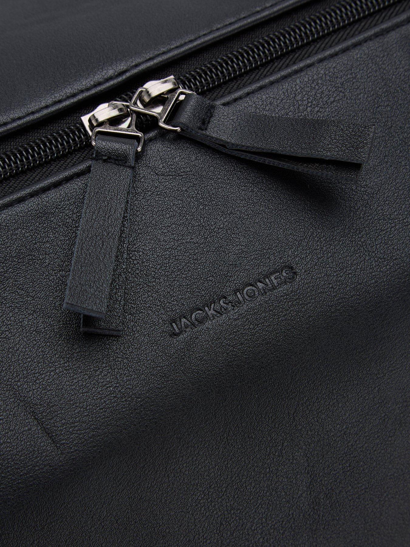 Image 3 of 4 of Jack & Jones Tatum Holdall Bag - Black