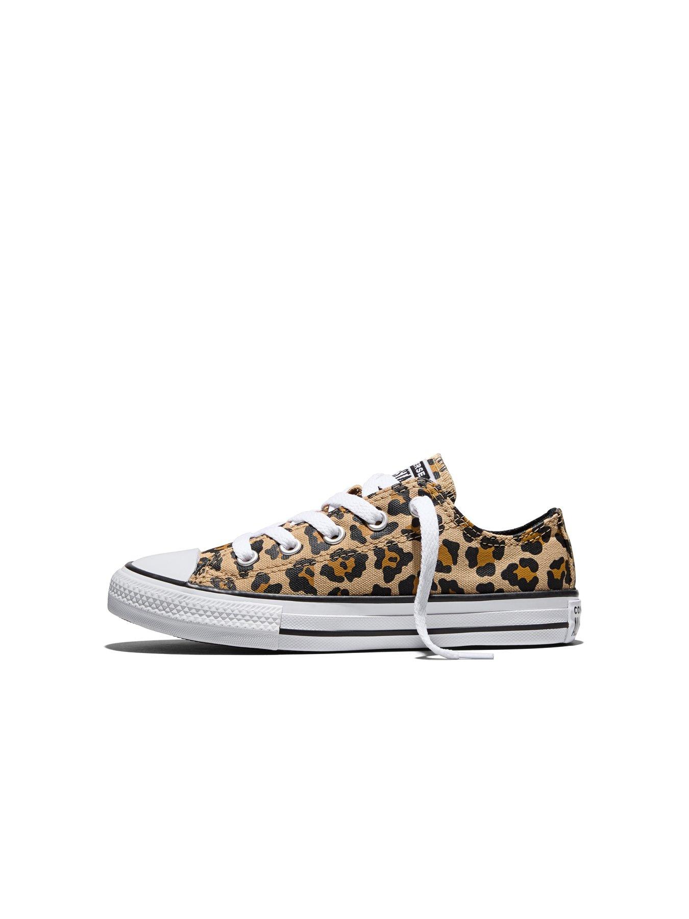 Image 4 of 4 of Converse Kids Leopard Chuck Taylor All Star Trainers - Brown