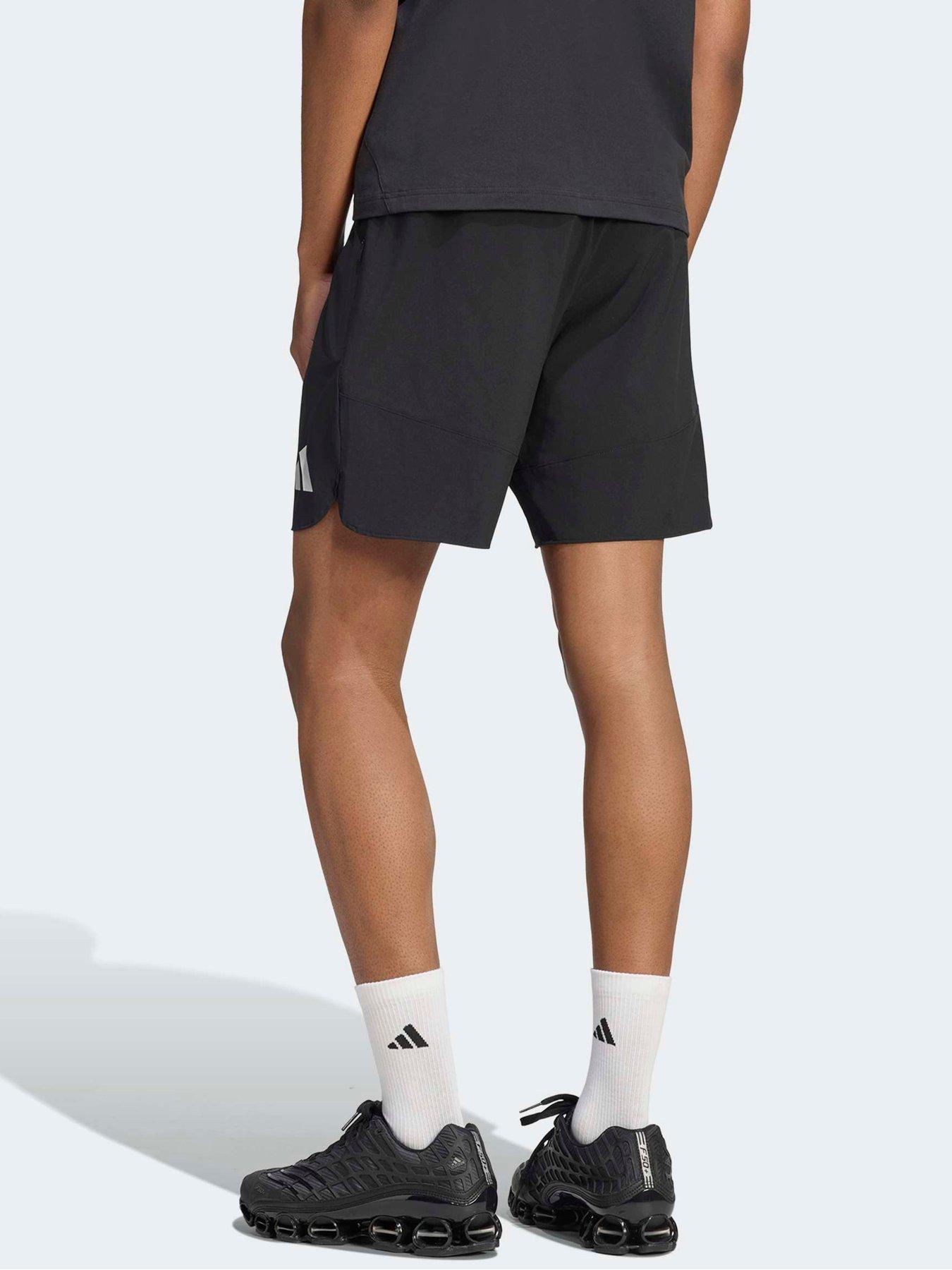 Image 2 of 5 of adidas Mens Liverpool FC Tiro Travel Shorts - Black