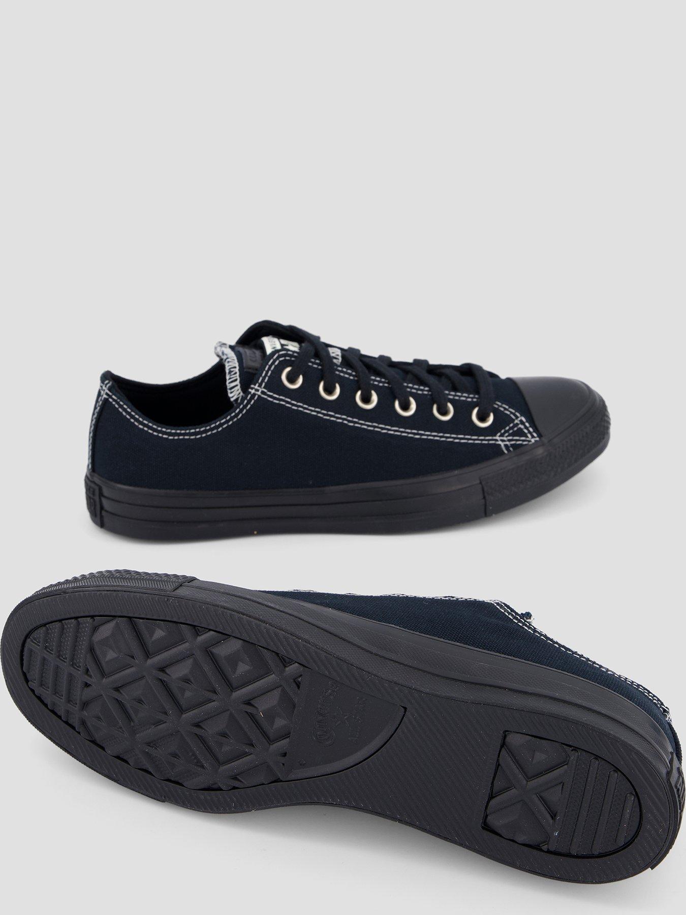 Image 4 of 6 of Converse Unisex Black Outsole Chuck Taylor All Star Trainers - Black