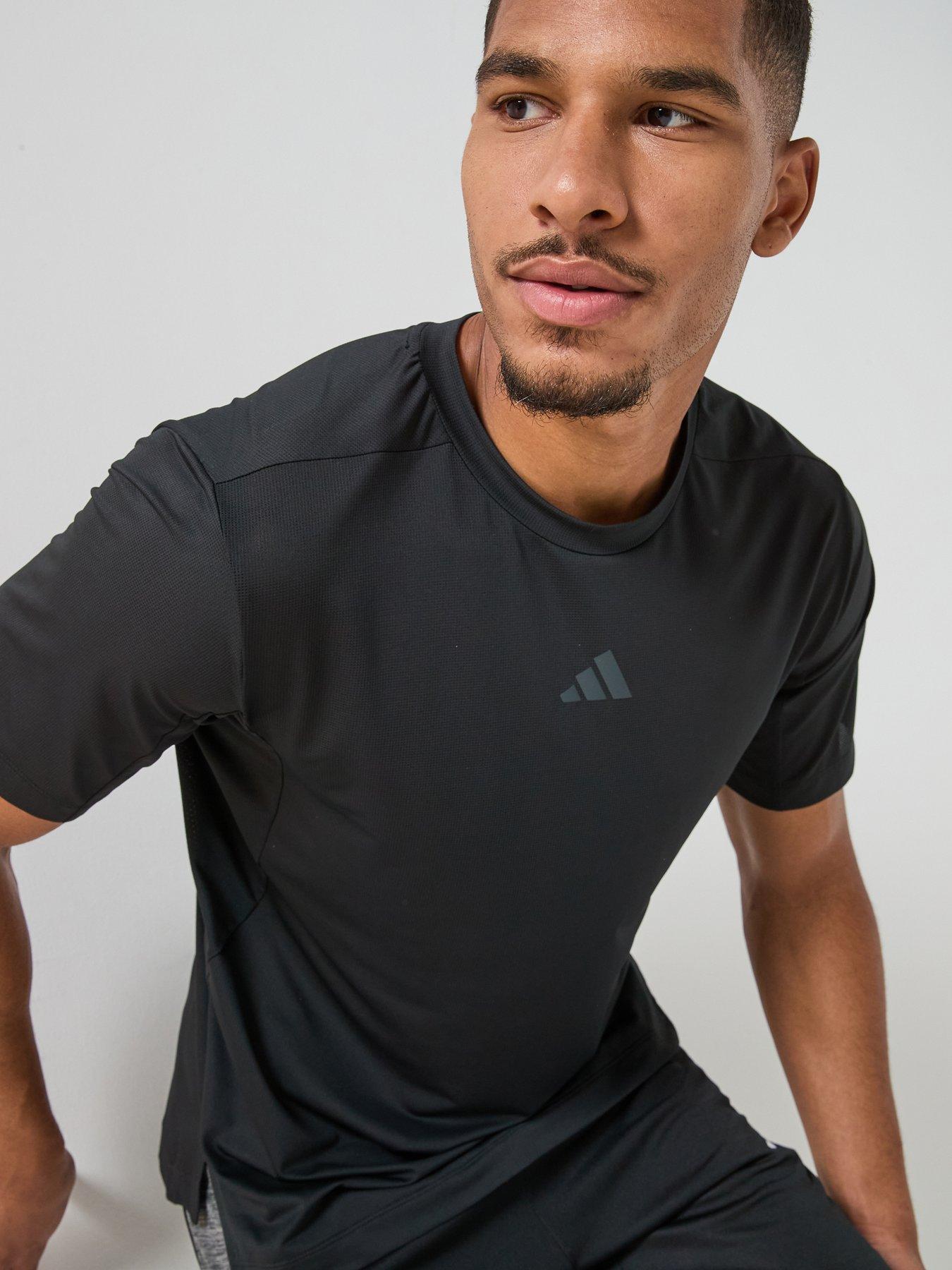 Image 5 of 6 of adidas Men's D4T Essentials T-Shirt - Black