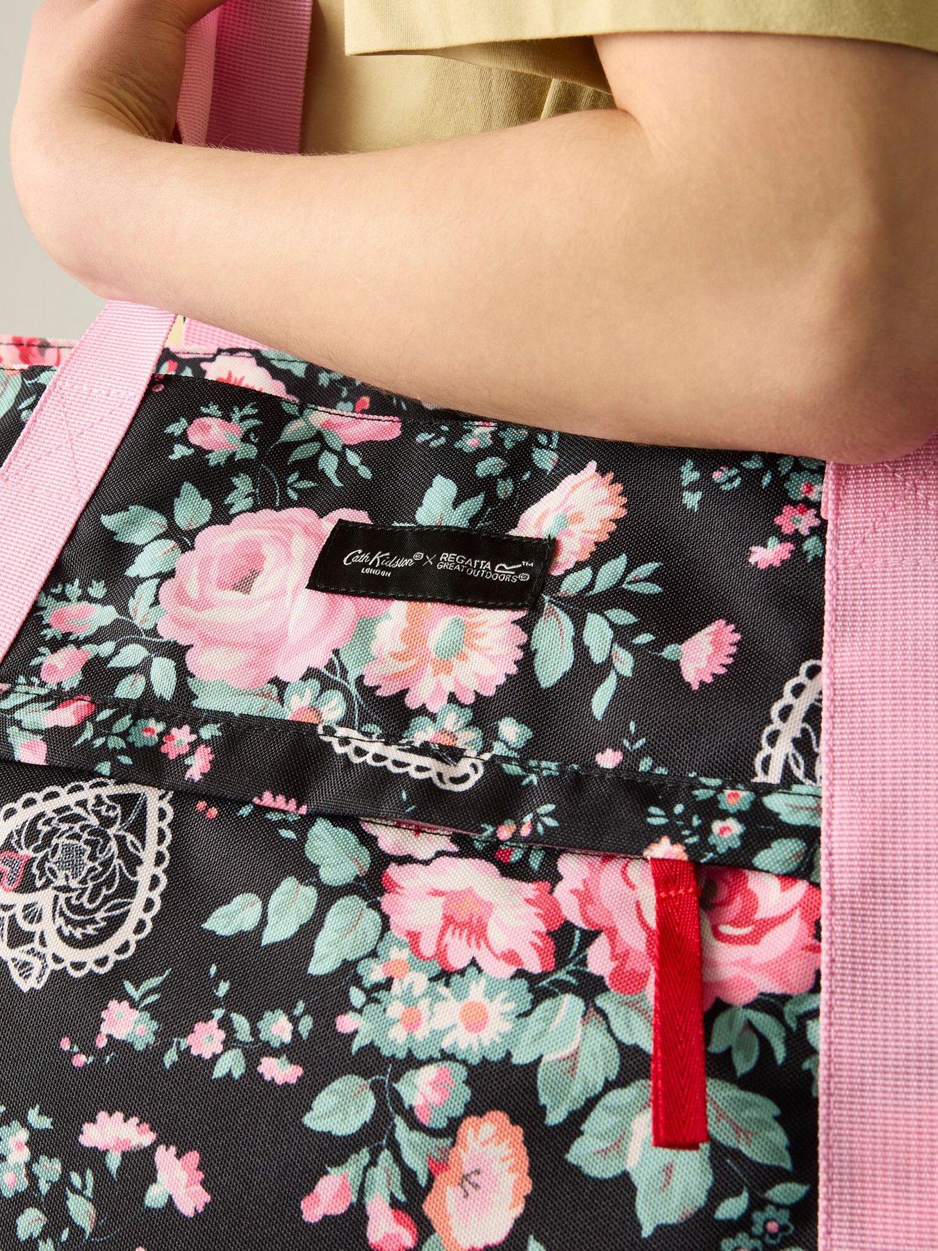 Image 4 of 8 of Regatta Cath Kidston Boulder Tote