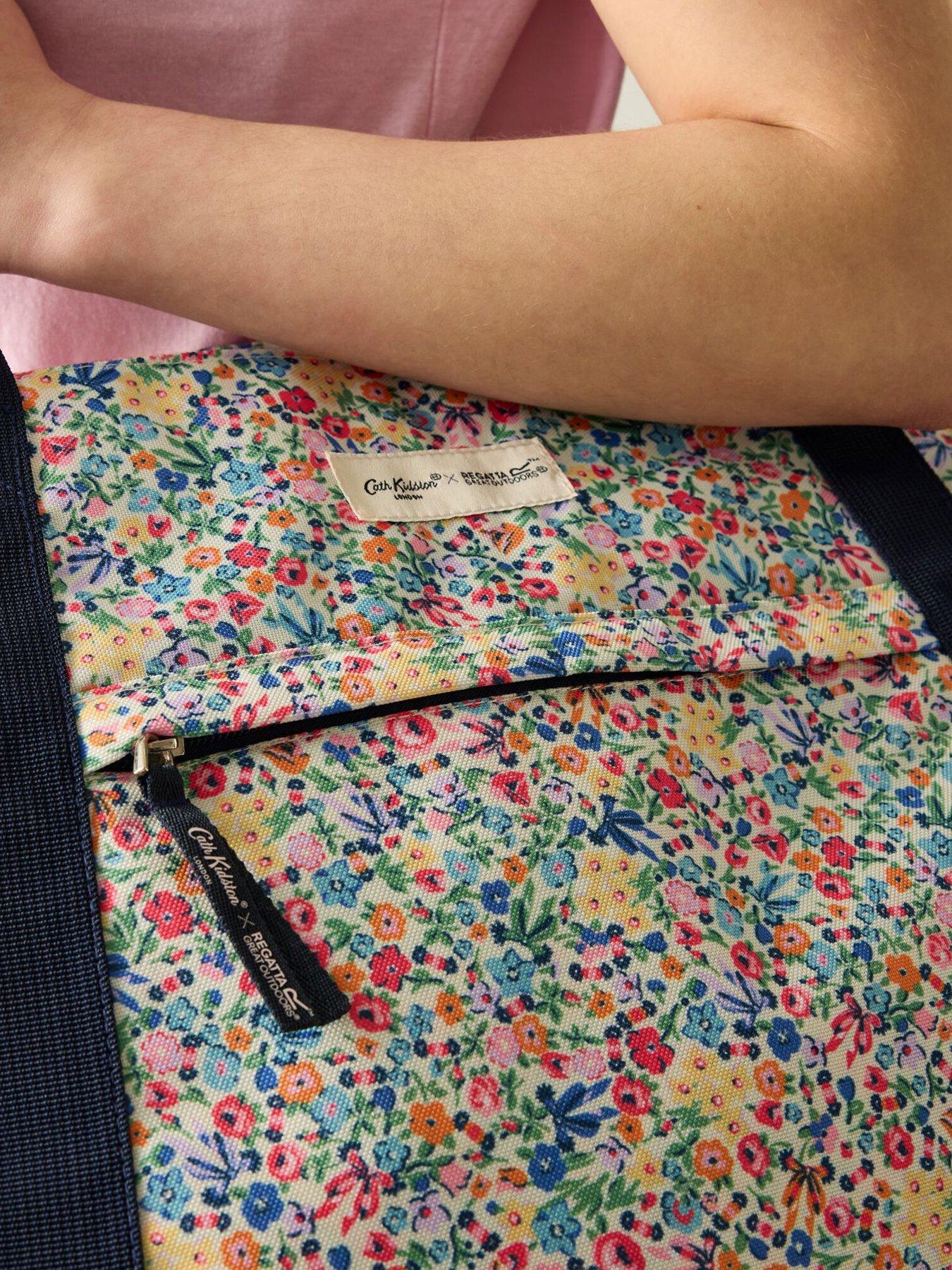 Image 3 of 8 of Regatta Cath Kidston Boulder Tote