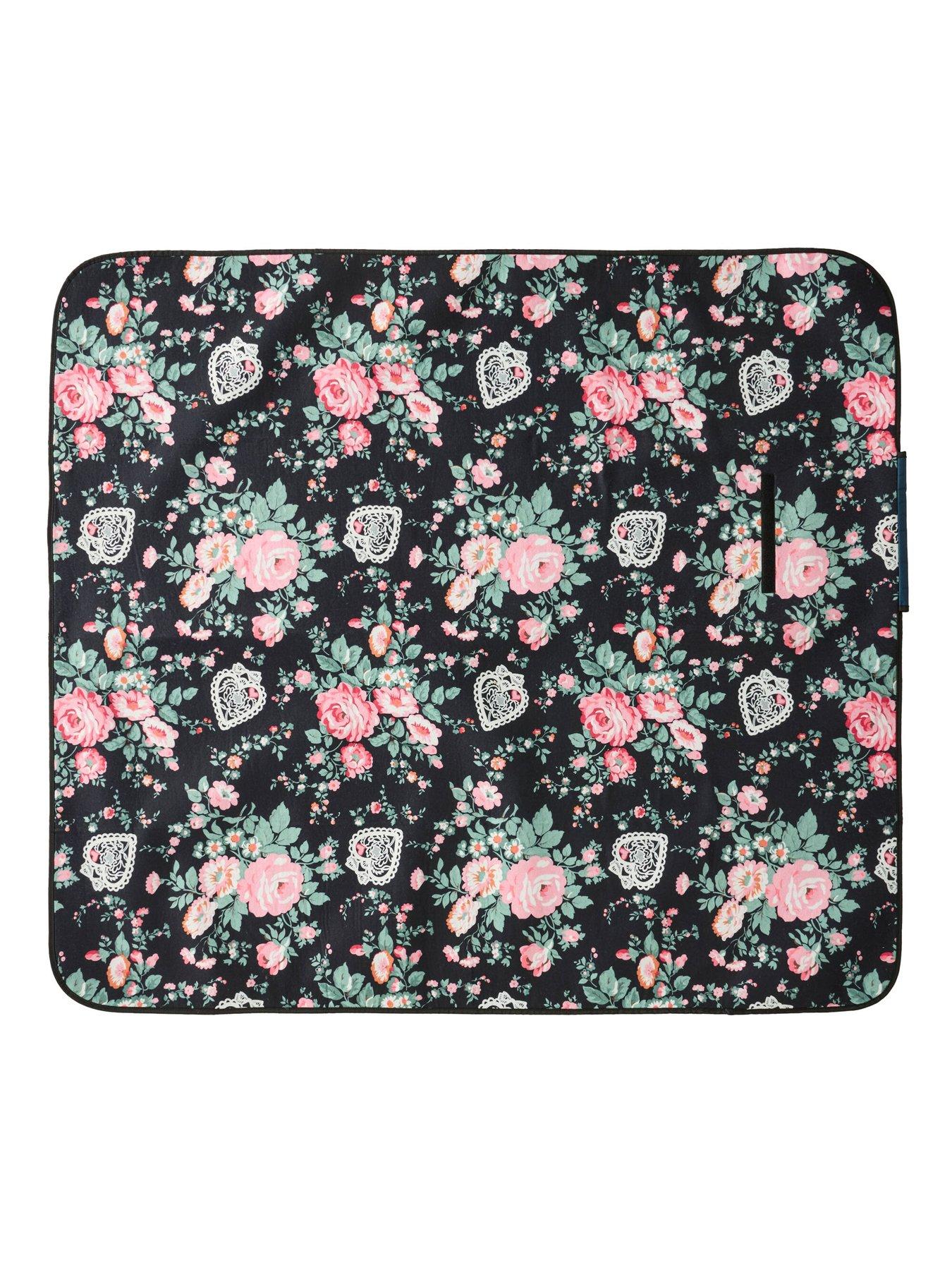 Image 5 of 6 of Regatta Cath Kidston Picnic Rug