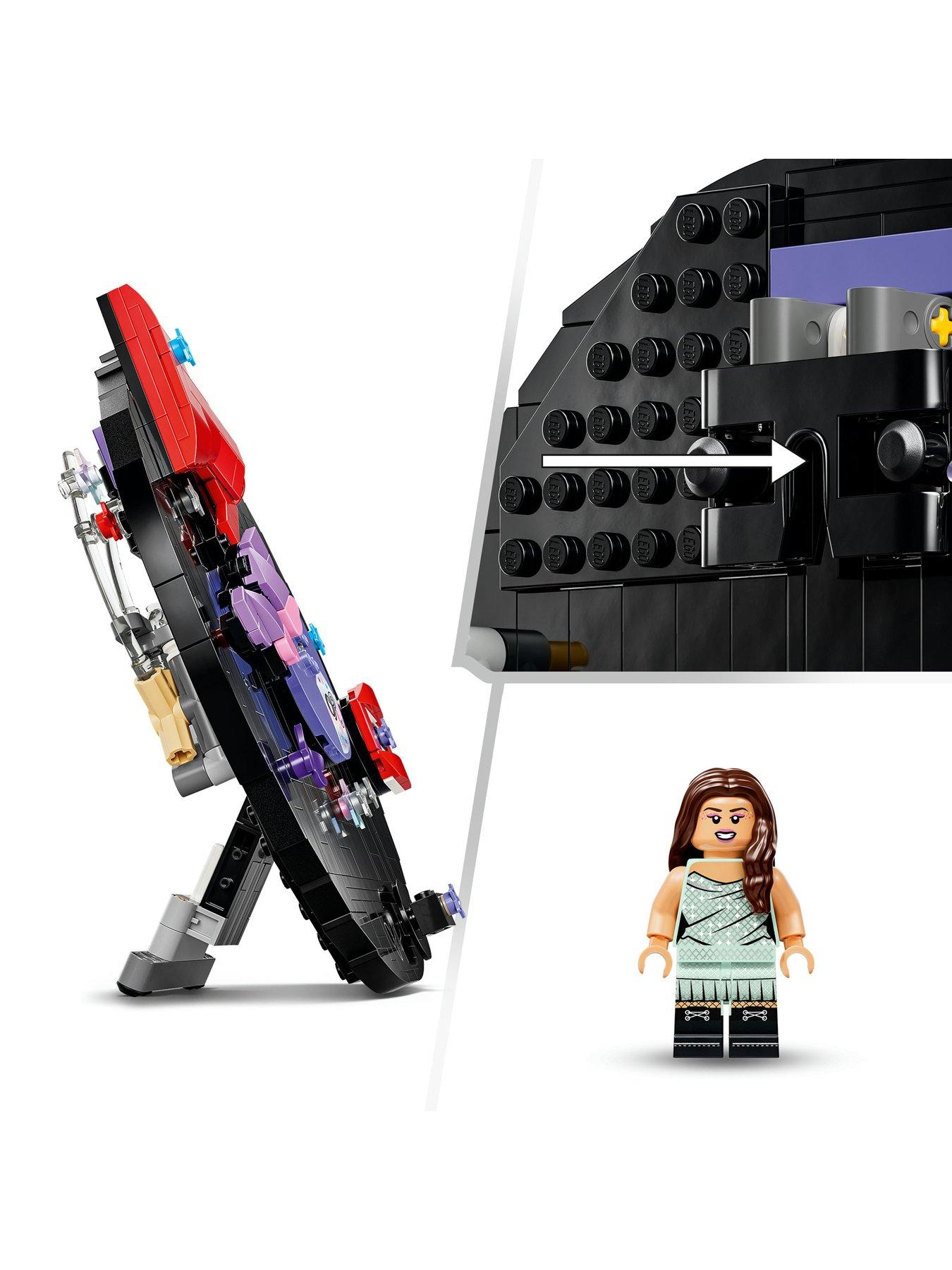 Image 4 of 8 of LEGO Editions Olivia Rodrigo&rsquo;s Vinyl Building Set for Kids 43028
