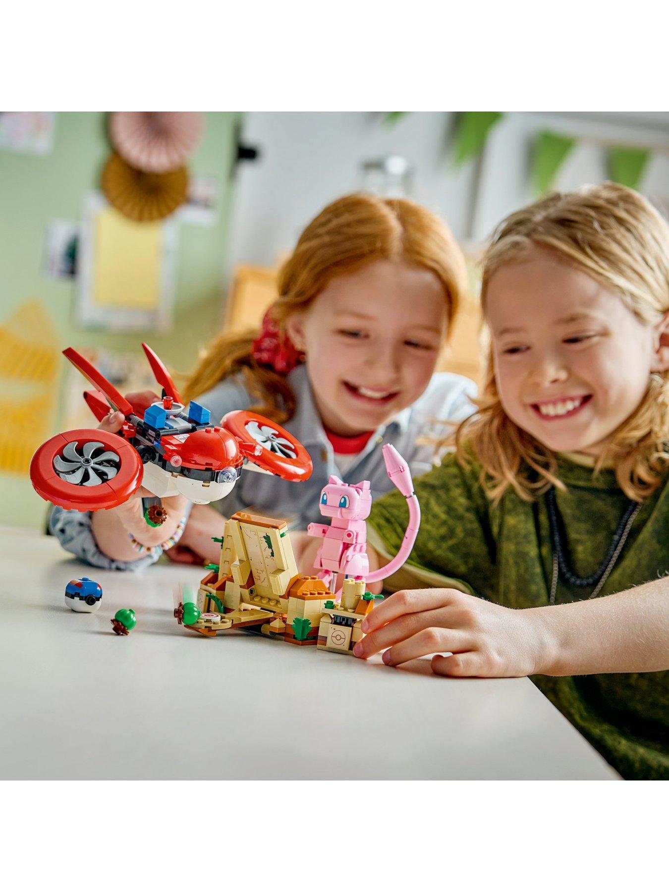 Image 6 of 8 of LEGO Pokemon SMART Play&trade;: Drone Search for Mythical Mew 72161