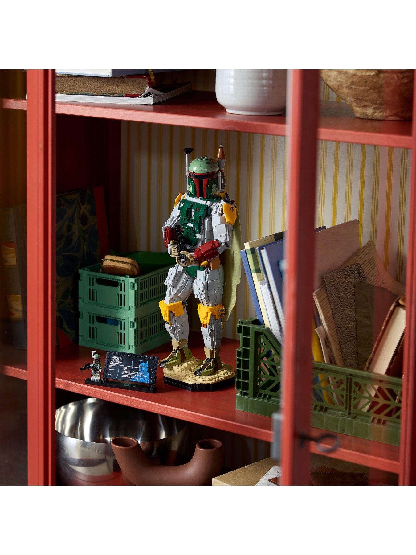 Image 3 of 8 of LEGO Star Wars Boba Fett&trade; Collectible Building Set 75455