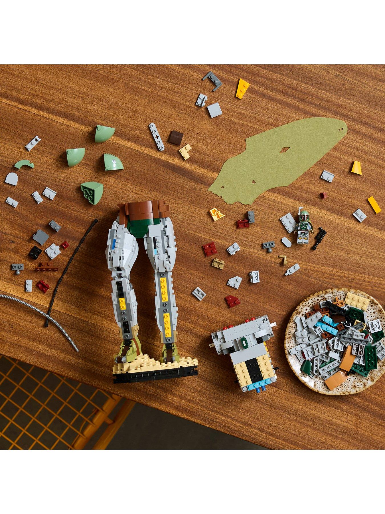 Image 5 of 8 of LEGO Star Wars Boba Fett&trade; Collectible Building Set 75455