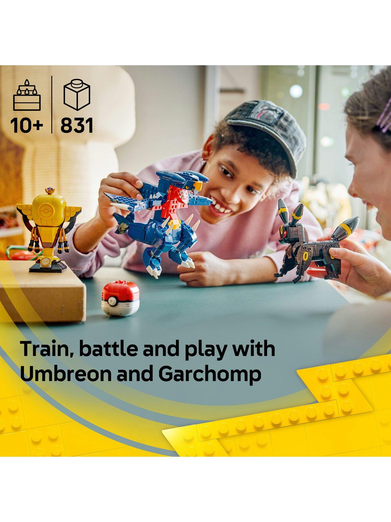 Image 2 of 7 of LEGO Pokemon SMART Play&trade;: Umbreon vs. Garchomp Championship Battle 72165