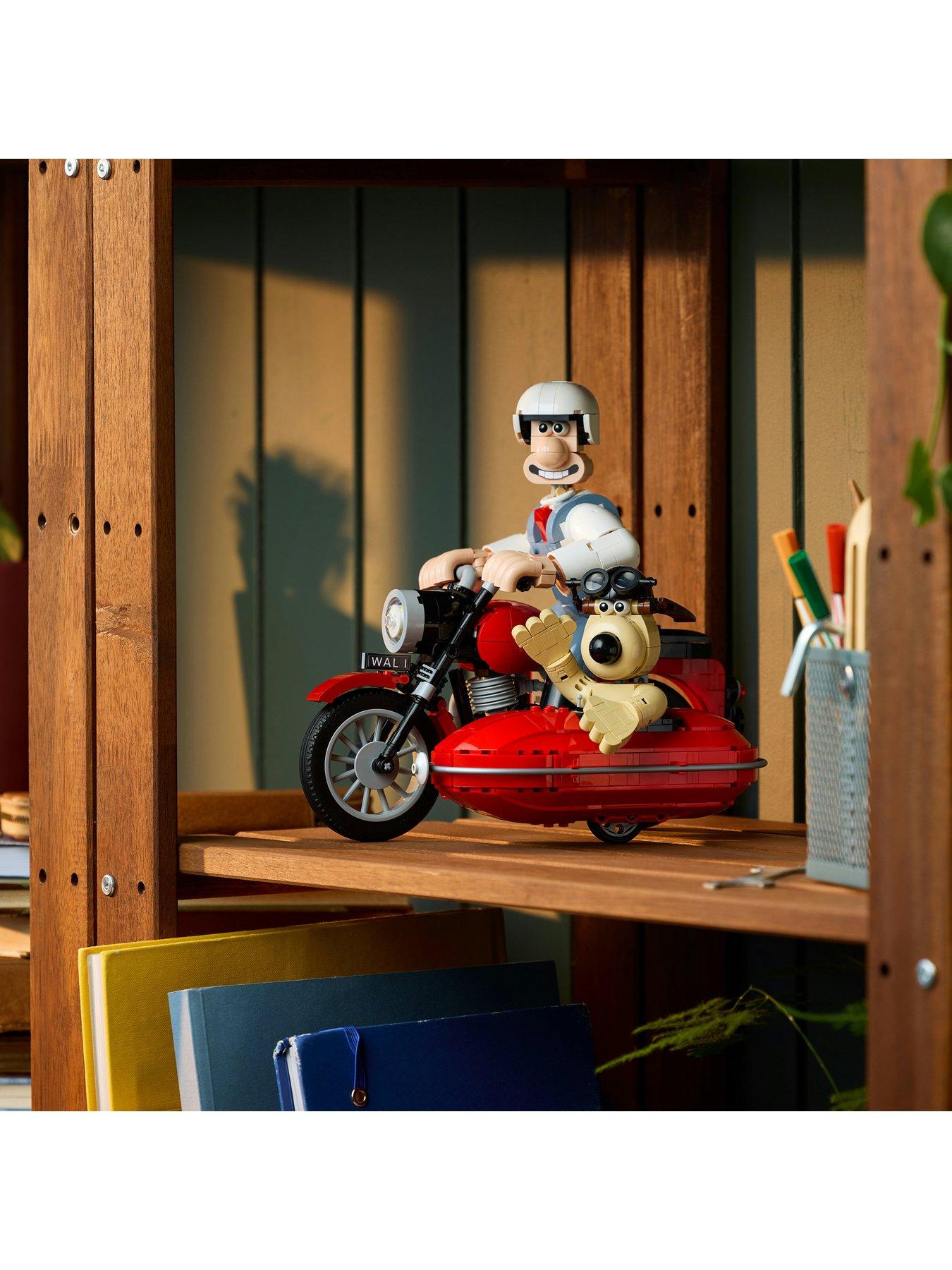Image 3 of 8 of LEGO Ideas Wallace &amp; Gromit 21371