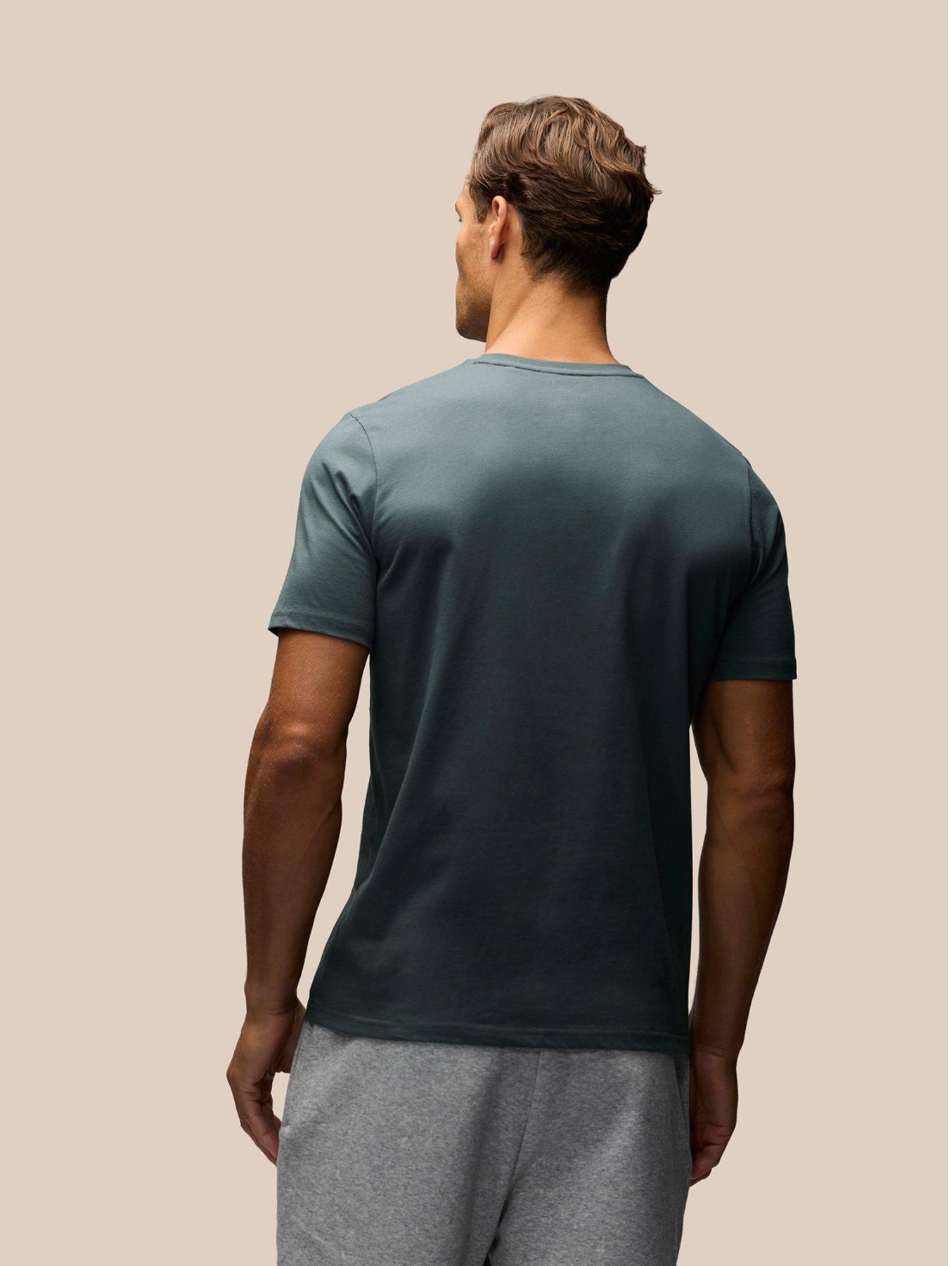 Image 2 of 4 of Castore Mens Training Short Sleeve Graphic T-shirt - Green