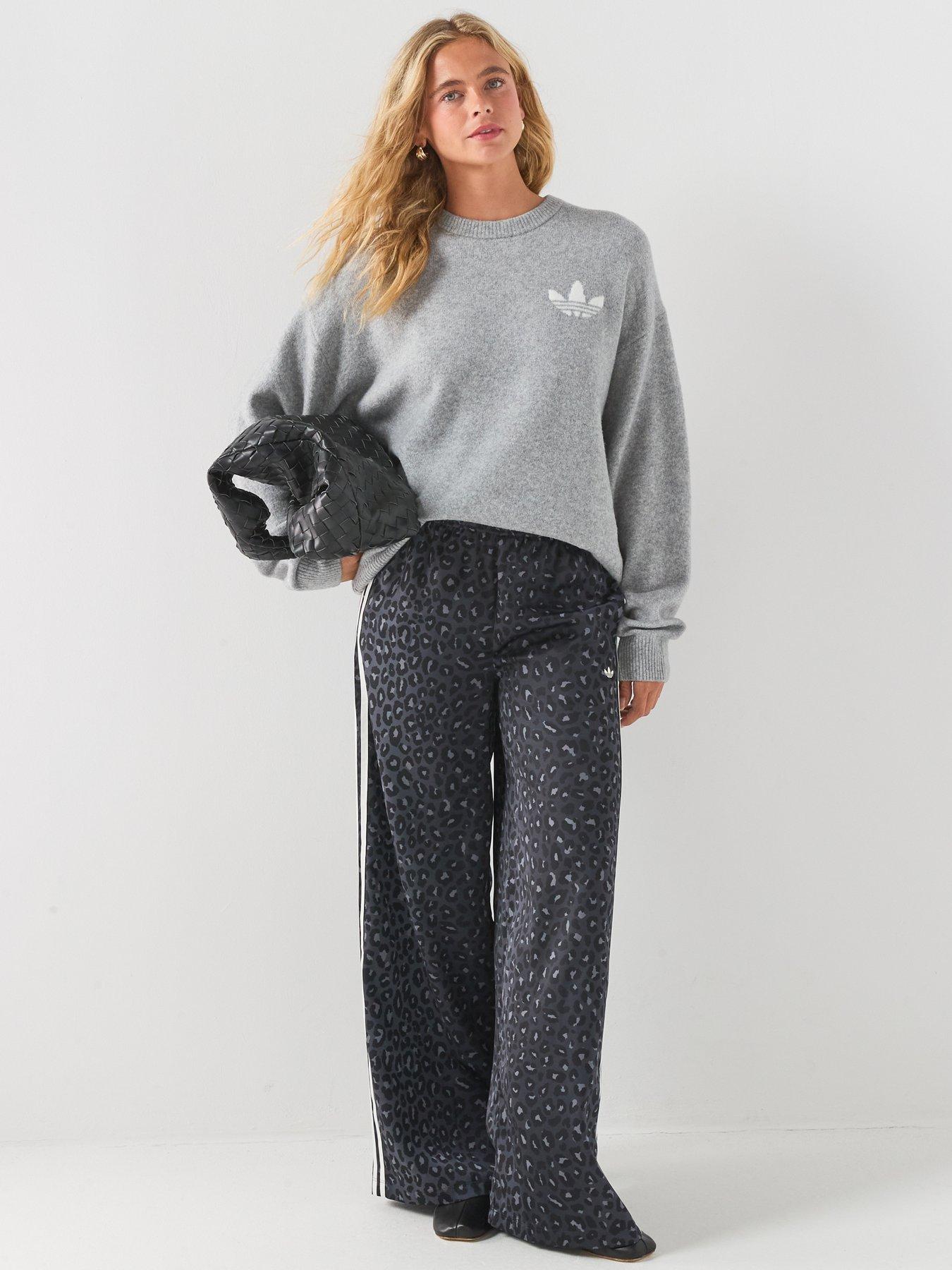 Image 4 of 6 of adidas Originals Womens Knit Crew Sweater - Grey