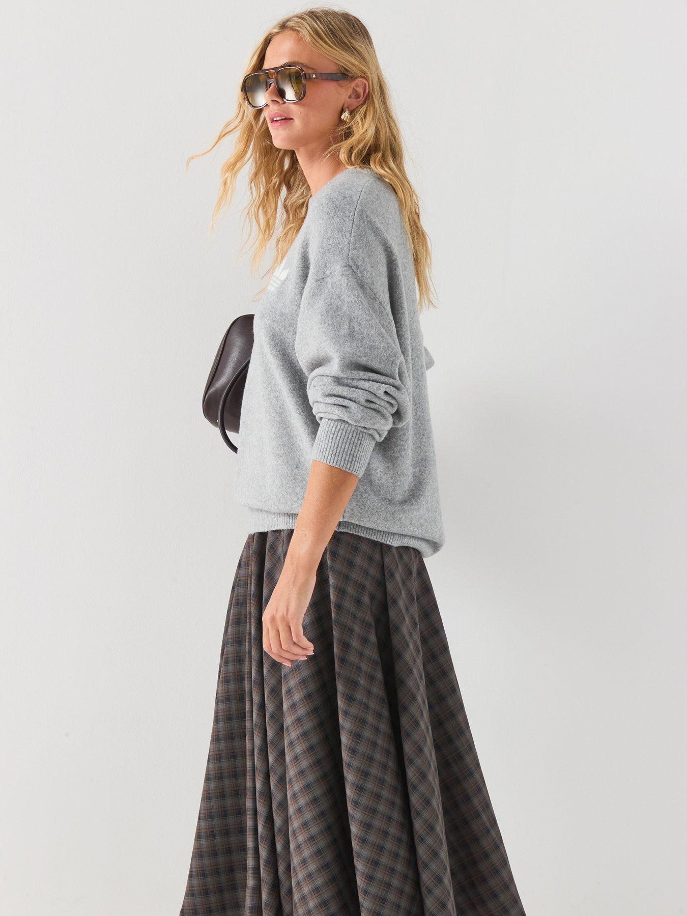 Image 5 of 6 of adidas Originals Womens Knit Crew Sweater - Grey
