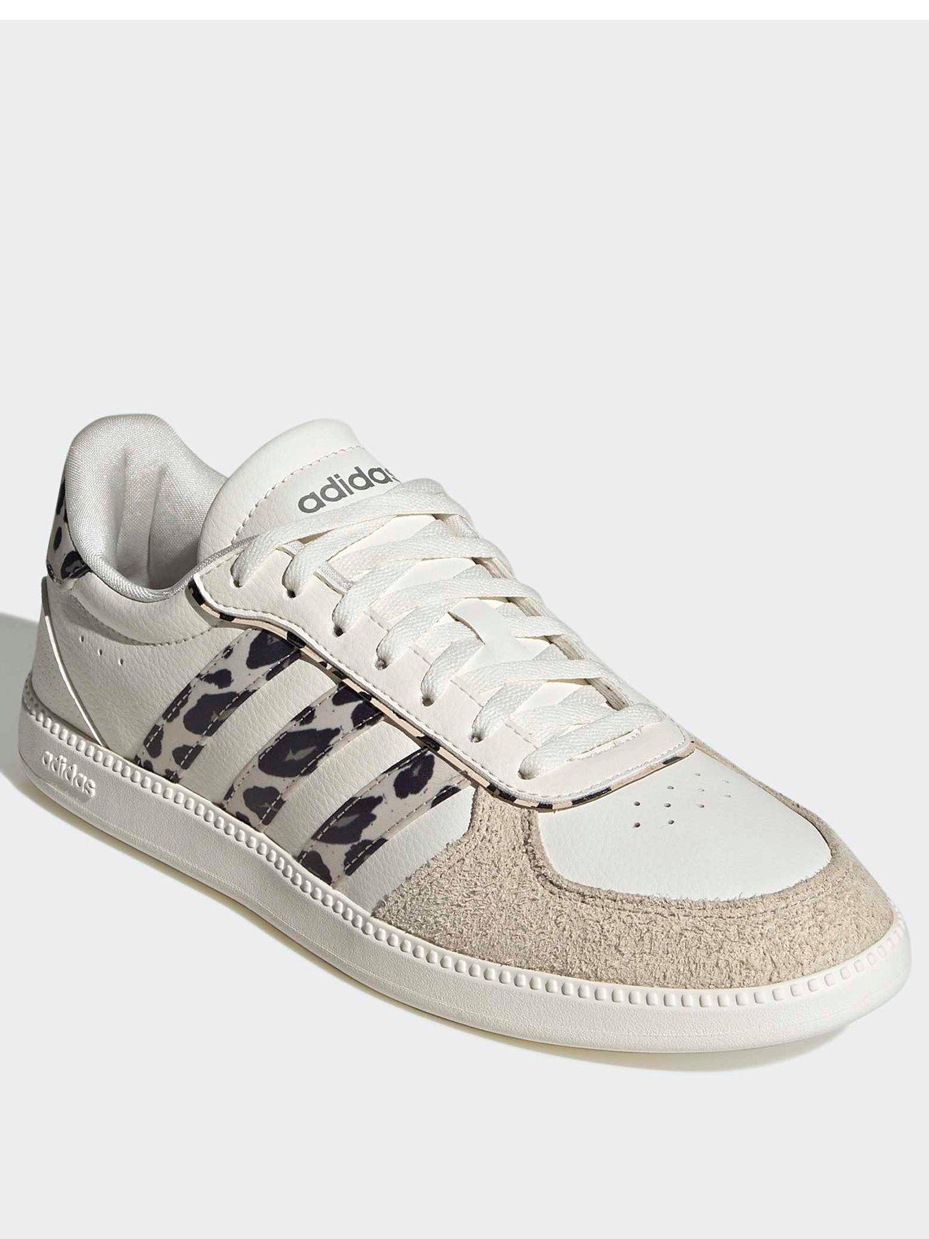 Image 2 of 7 of adidas Sportswear Womens Breaknet Sleek Animal Print Trainers - White