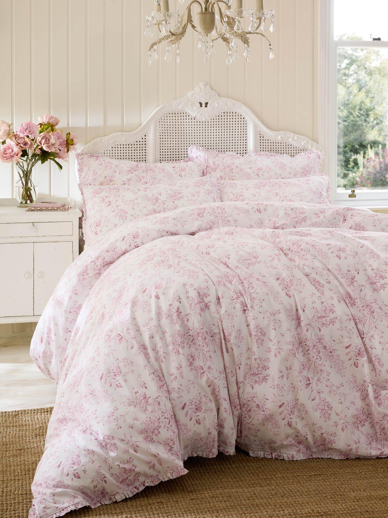 Image 1 of 5 of Shabby Chic Chelsea Quilt Set