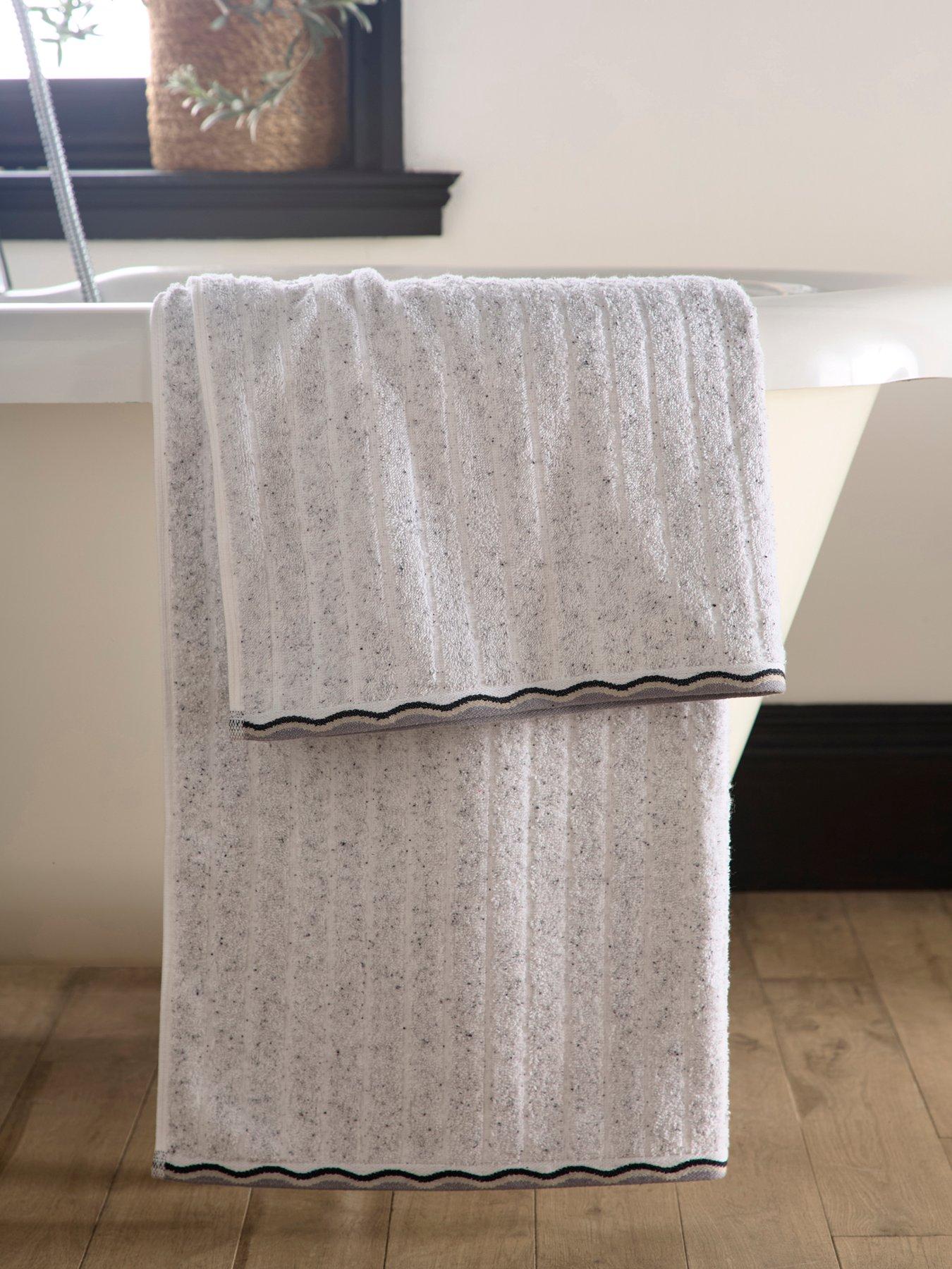 Fusion Speckle Rib Towel Collection White