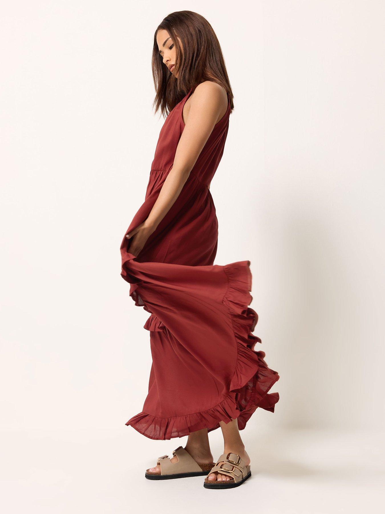 Image 3 of 5 of PixieGirl Petite Tie Neck Halter Maxi Dress - Red