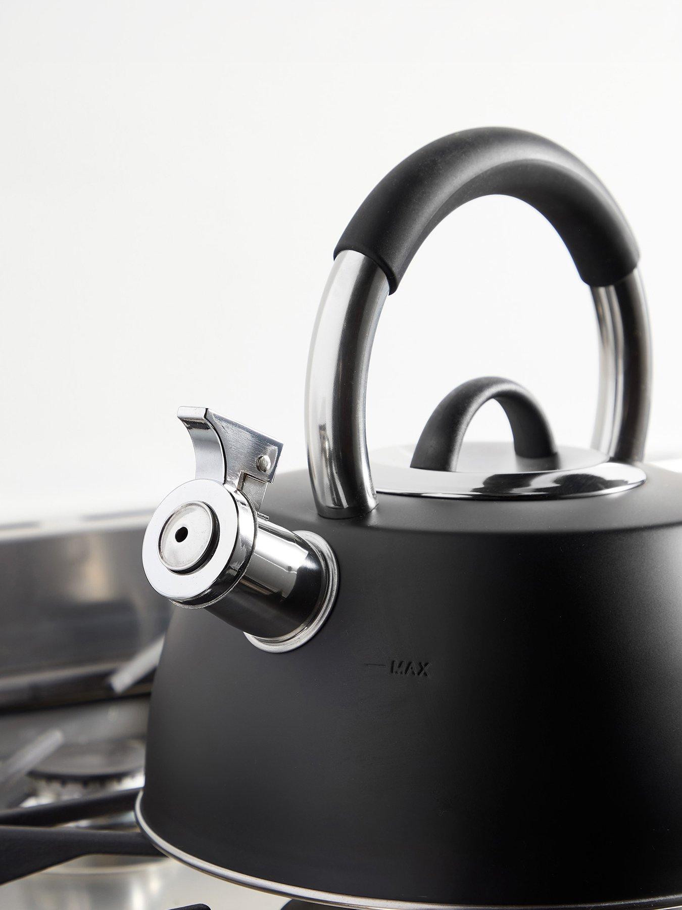 Vonshef 2.5l Black Whistling Stove Top Kettle