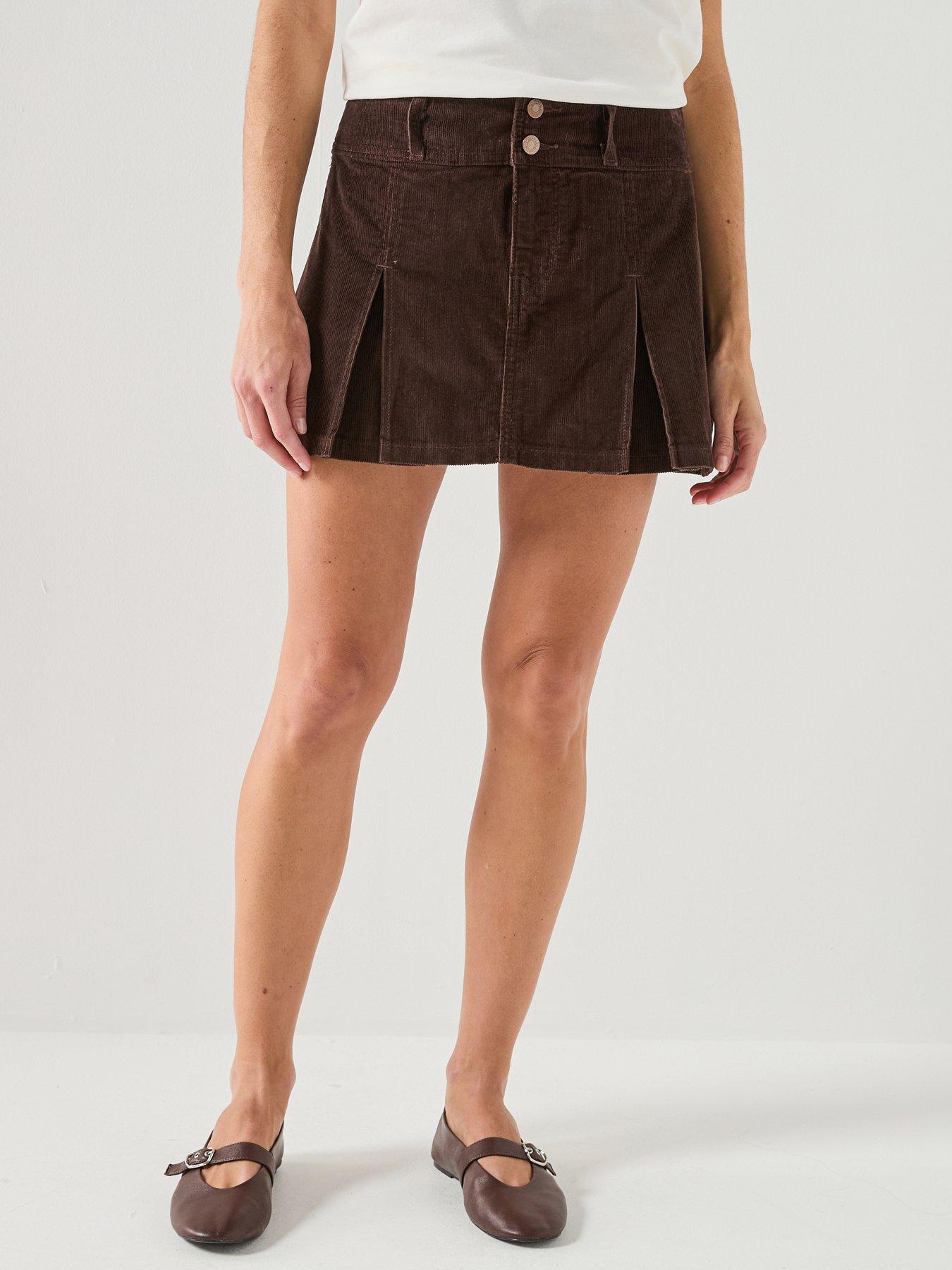 Levi's Inverted Pleat Mini