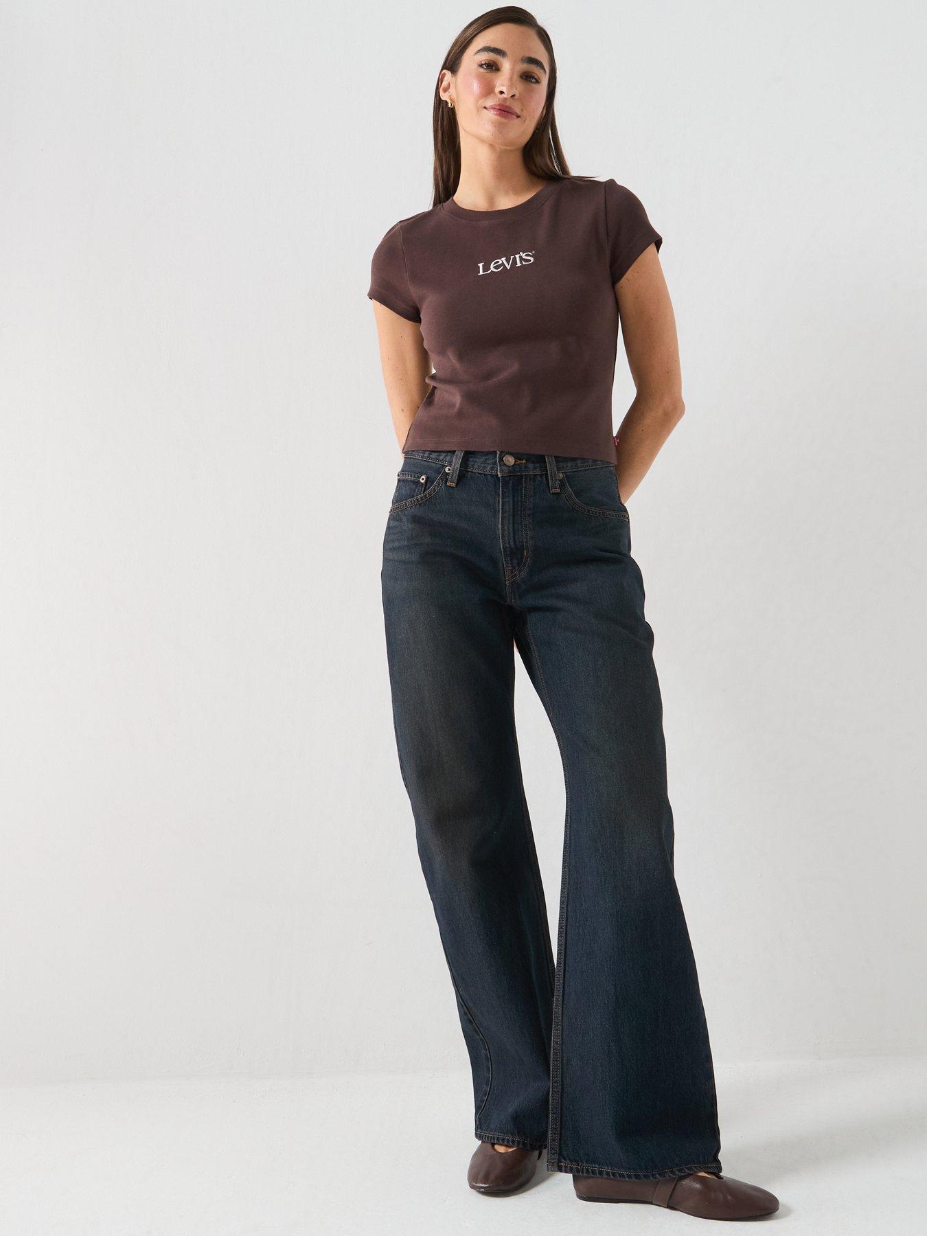 Image 6 of 6 of Levi's Embroidered Logo Essential Baby T-Shirt - Java - Brown
