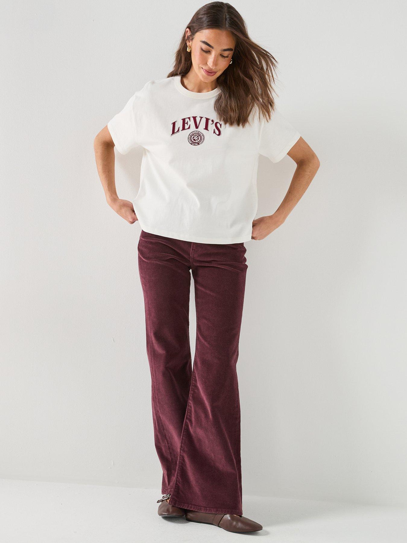 Image 6 of 6 of Levi's Satin Applique College Logo Vintage T-Shirt - White